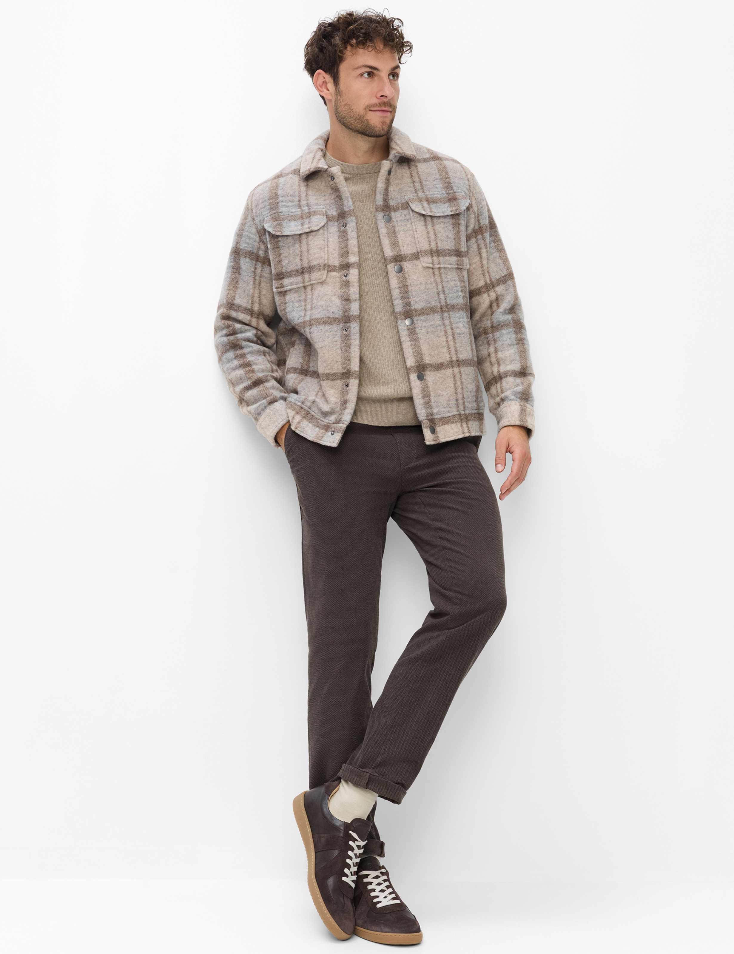 Men Style FABIO Dark Brown Modern Fit Model Outfit