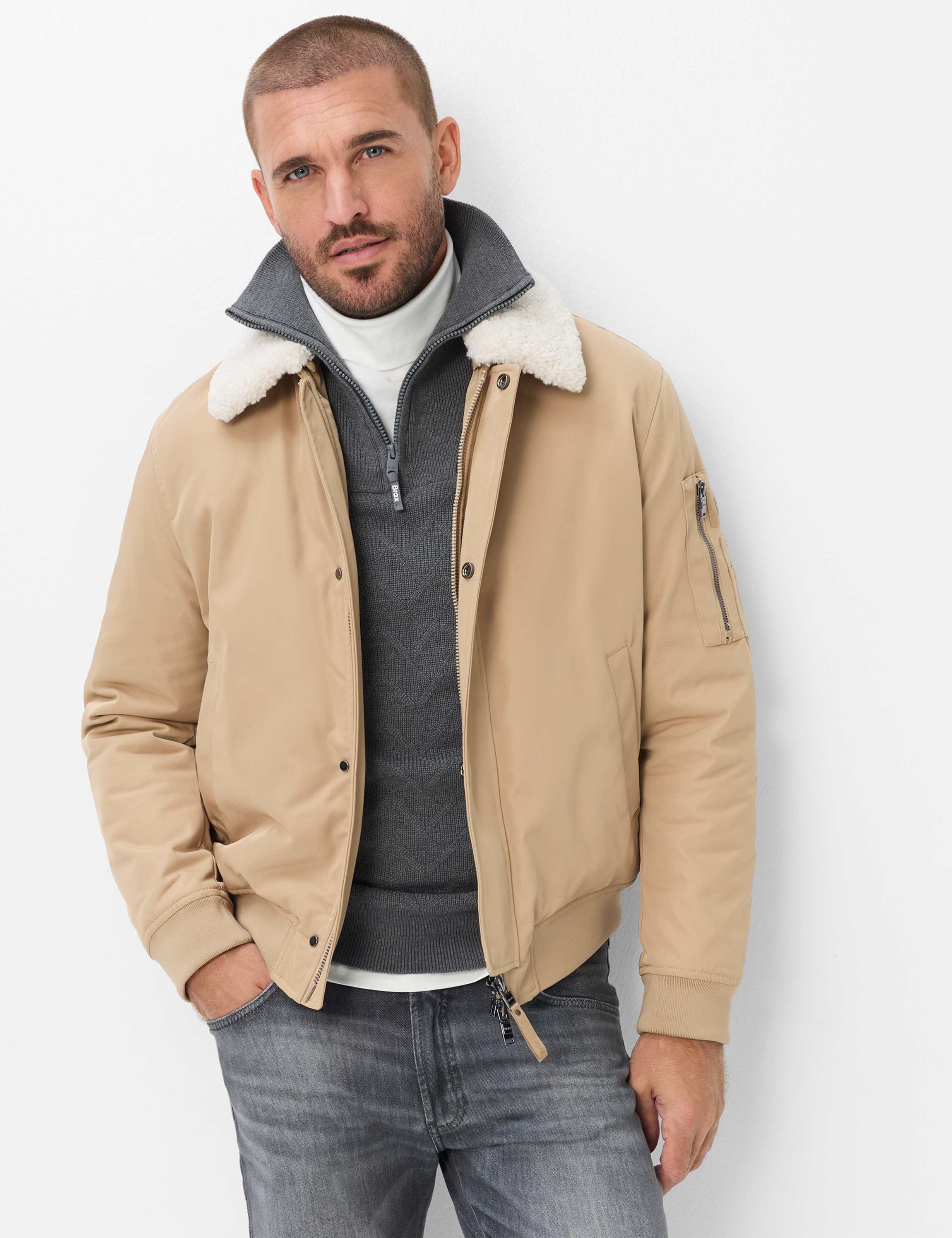 Tons de beige, Homme, Style LOGAN, MODEL_FRONT_ISHOP