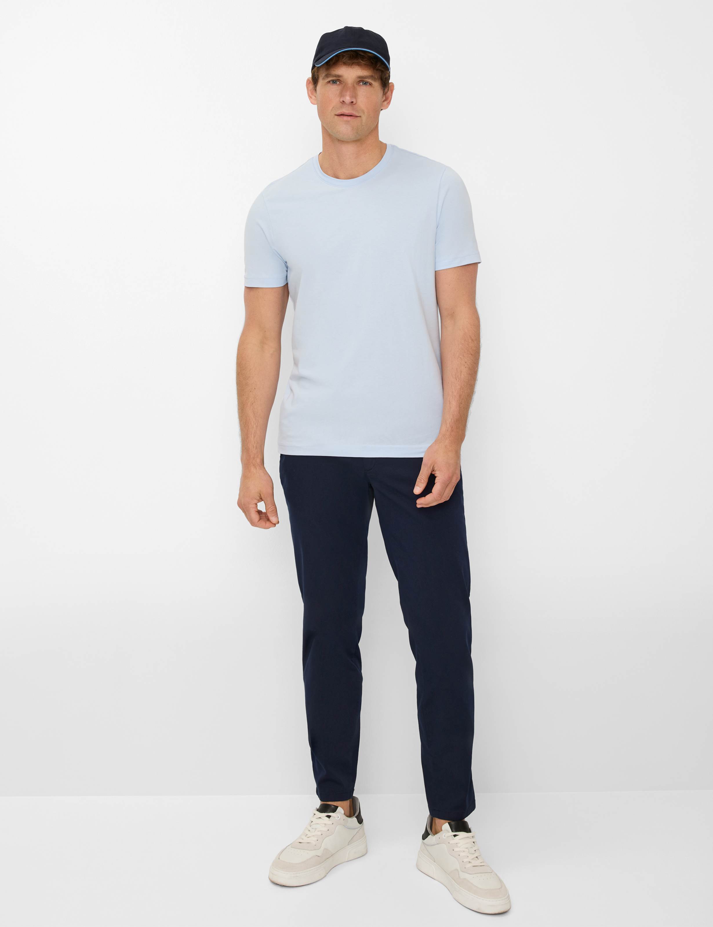 Herren Style TED Hellblau  Model Outfit