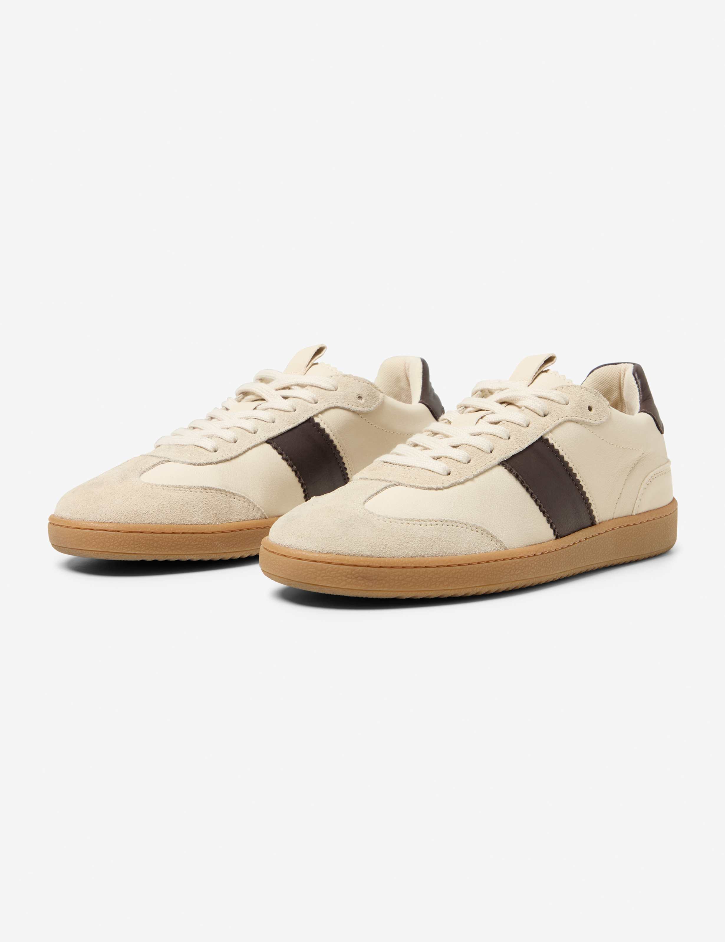 Femme Style MENINA Beige  Détourage avant