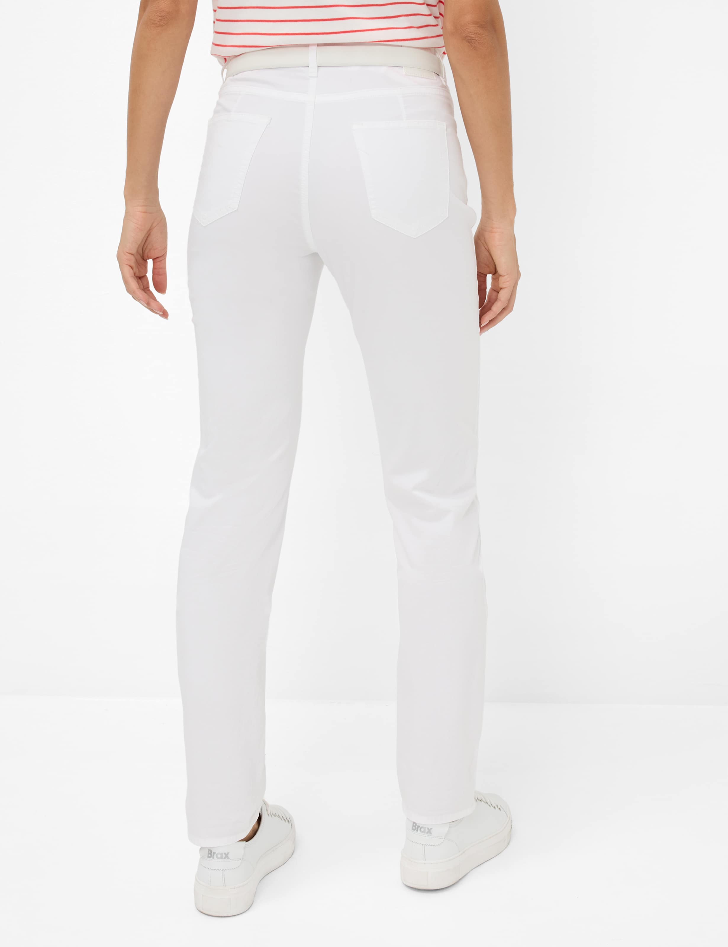 Dame Style MARY Hvid Regular Fit Model ryg
