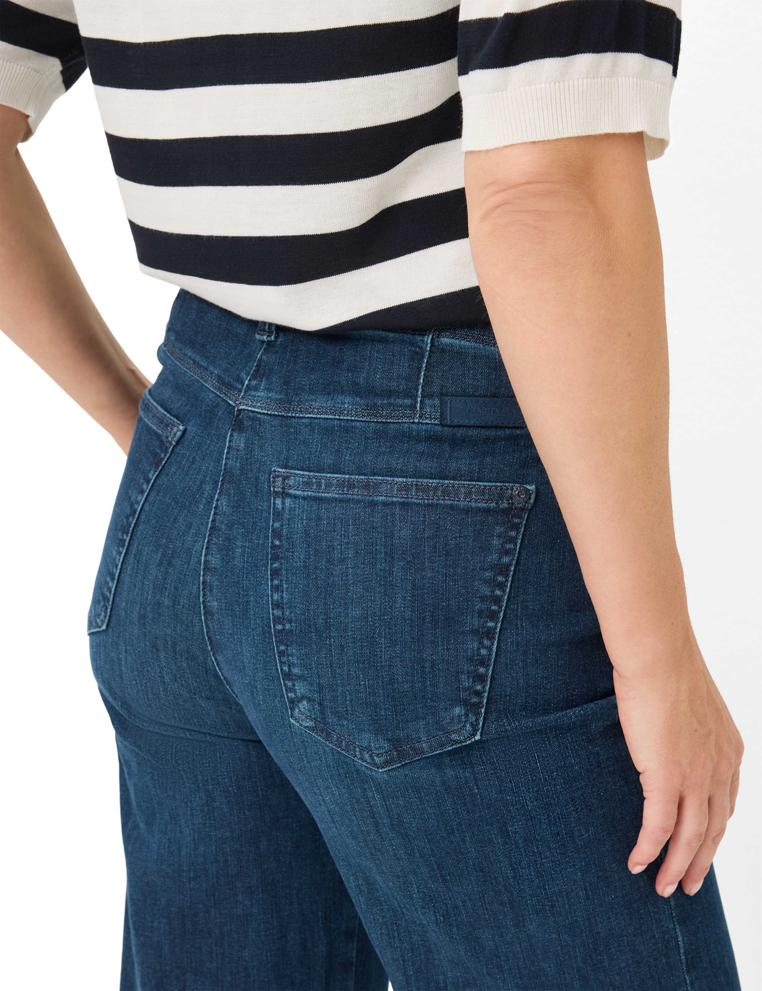 Blautöne, Damen, Style LAURA FLARED, DETAIL_TWO_ISHOP