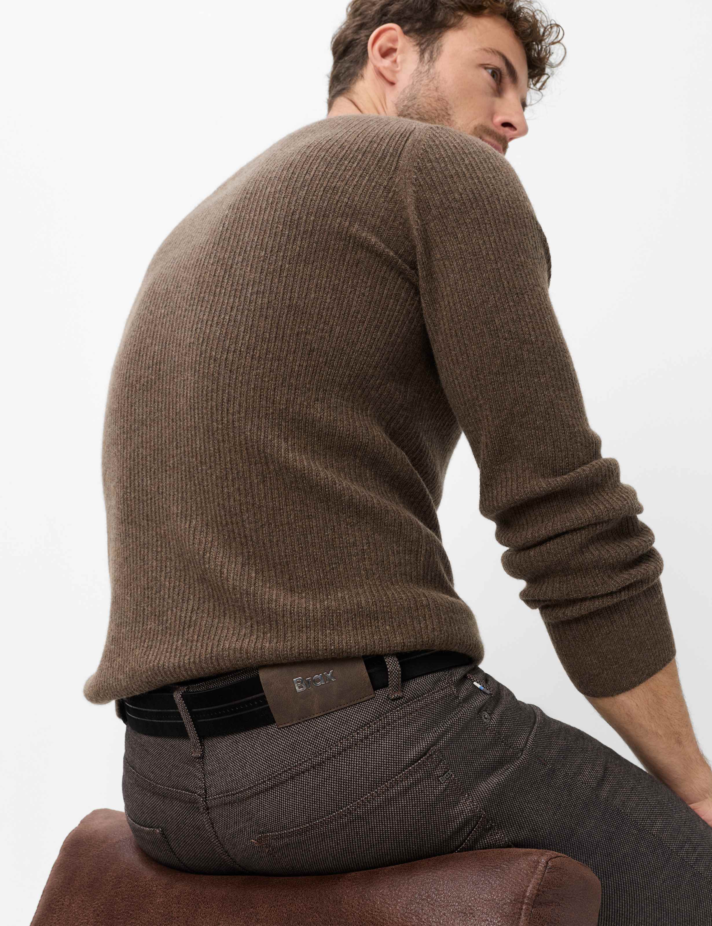 Homme Style CADIZ Marron Foncé Straight Fit Détail 1
