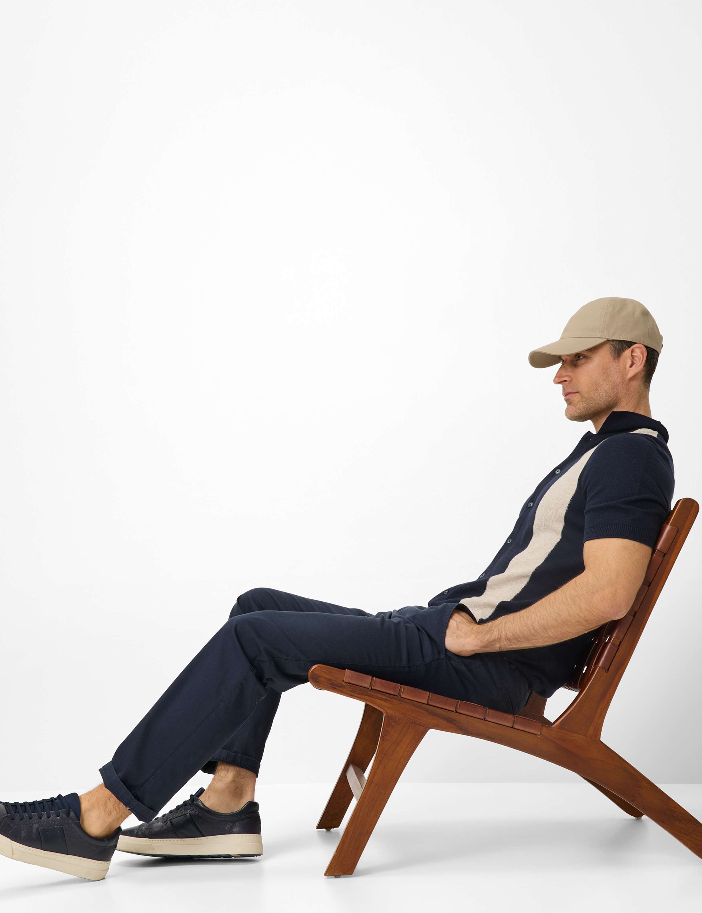 Herren Style THILO Dunkelblau Regular Fit Detail 1