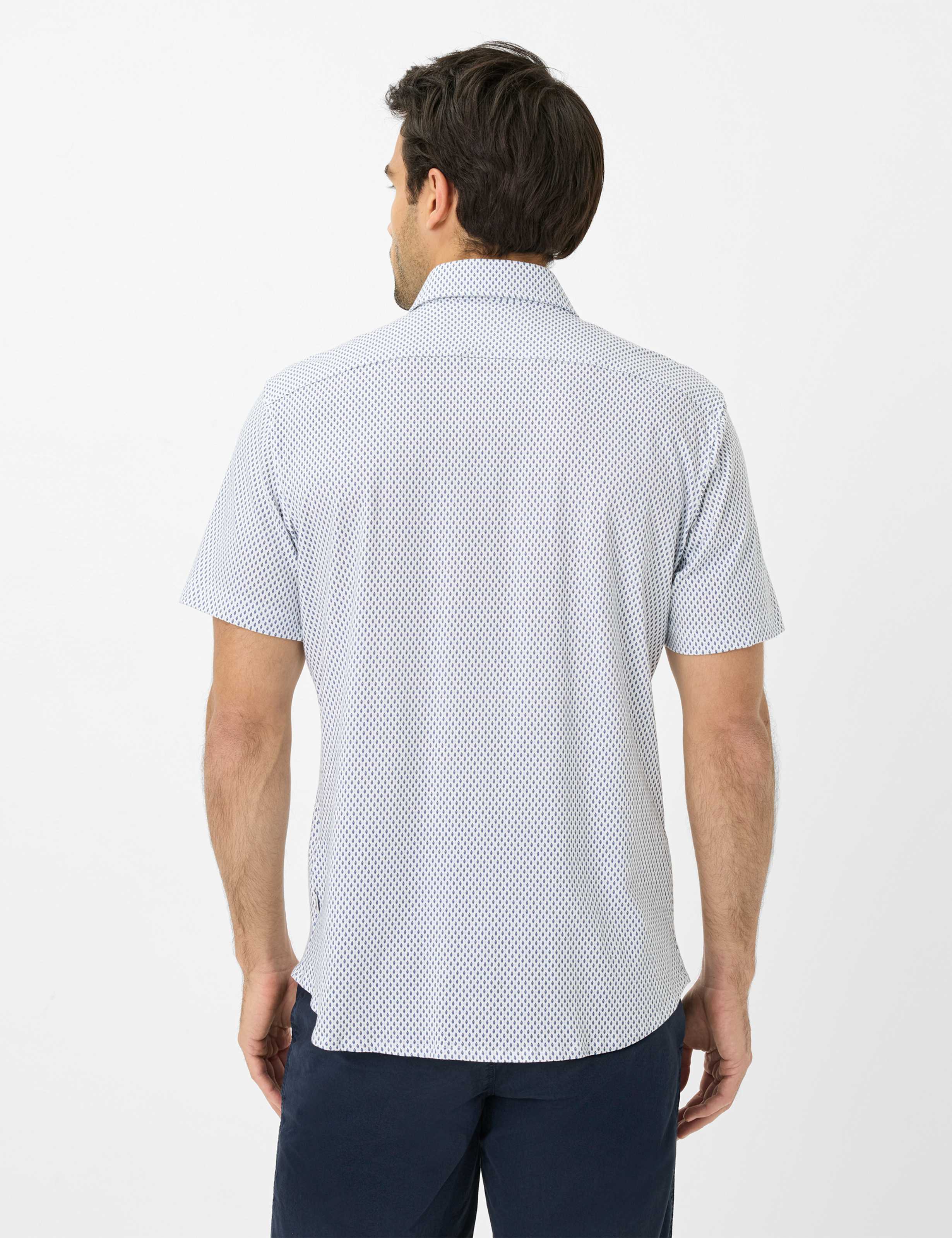 Heren Style HARDY Lichtblauw  Model achterkant