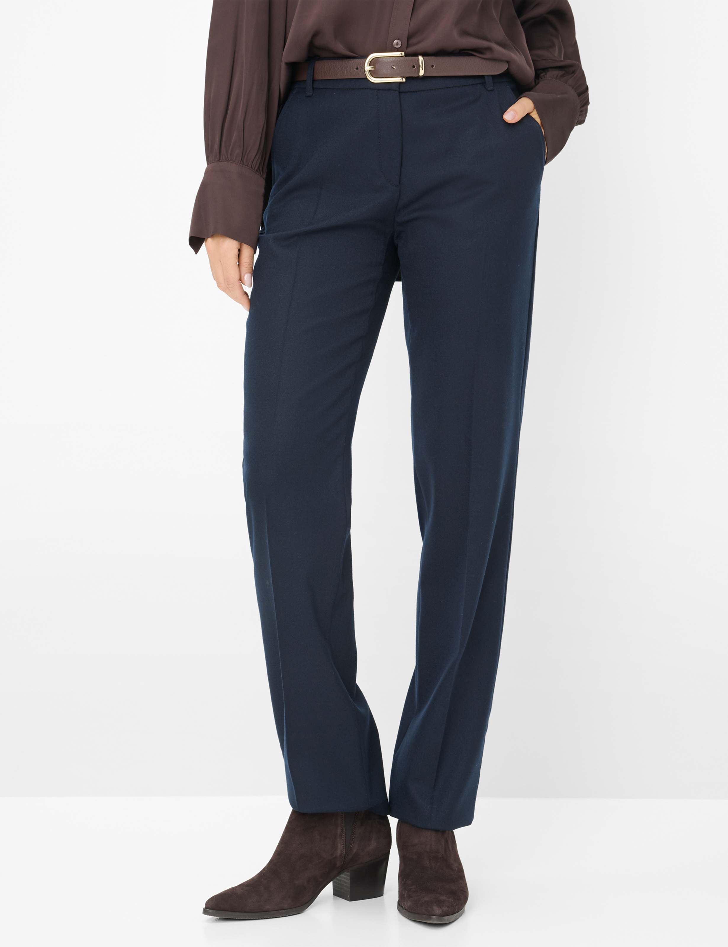 Dames Style MARON Donkerblauw Regular Fit Model voorkant