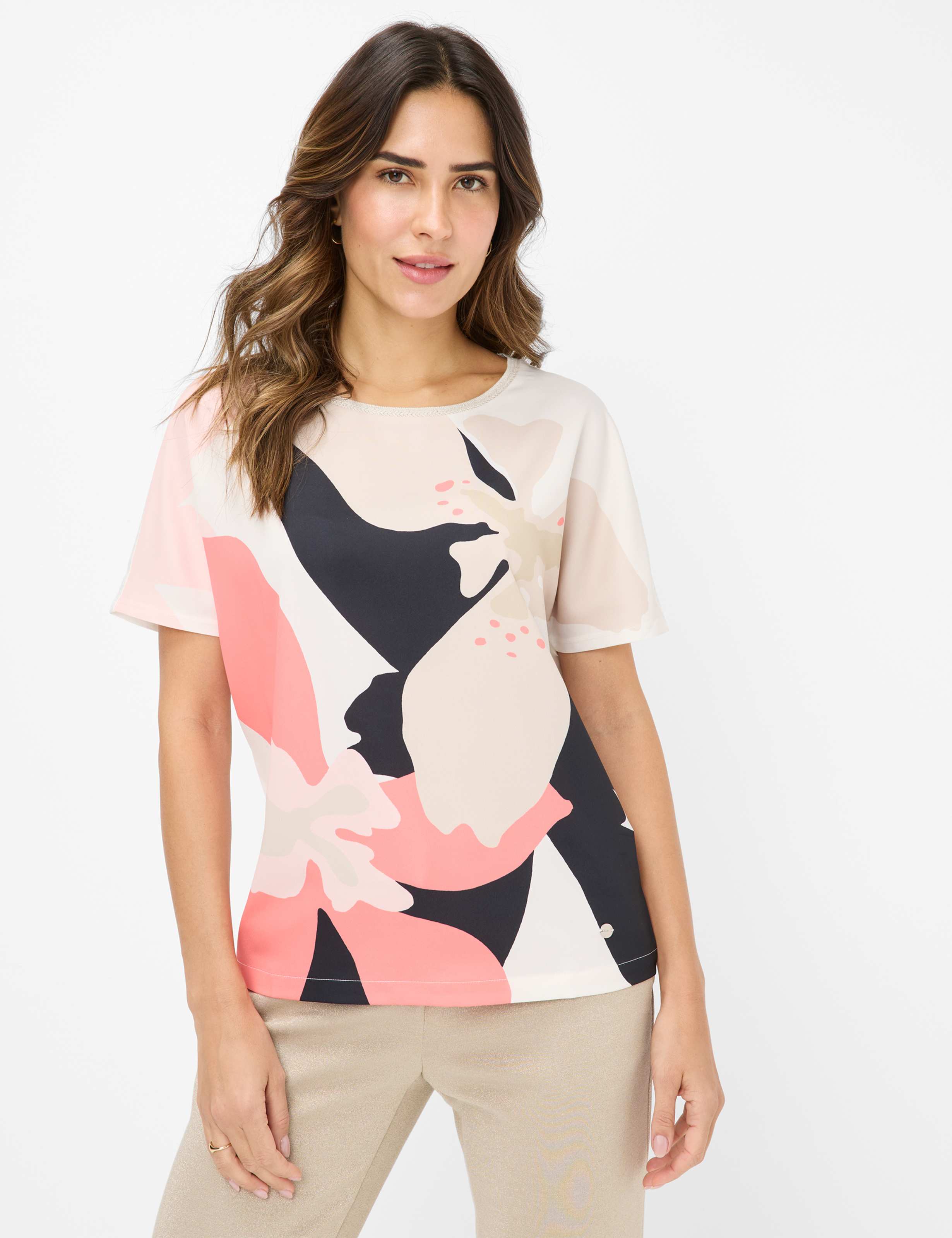 Shades of red, Women, Style CAELEN, MODEL_FRONT_ISHOP