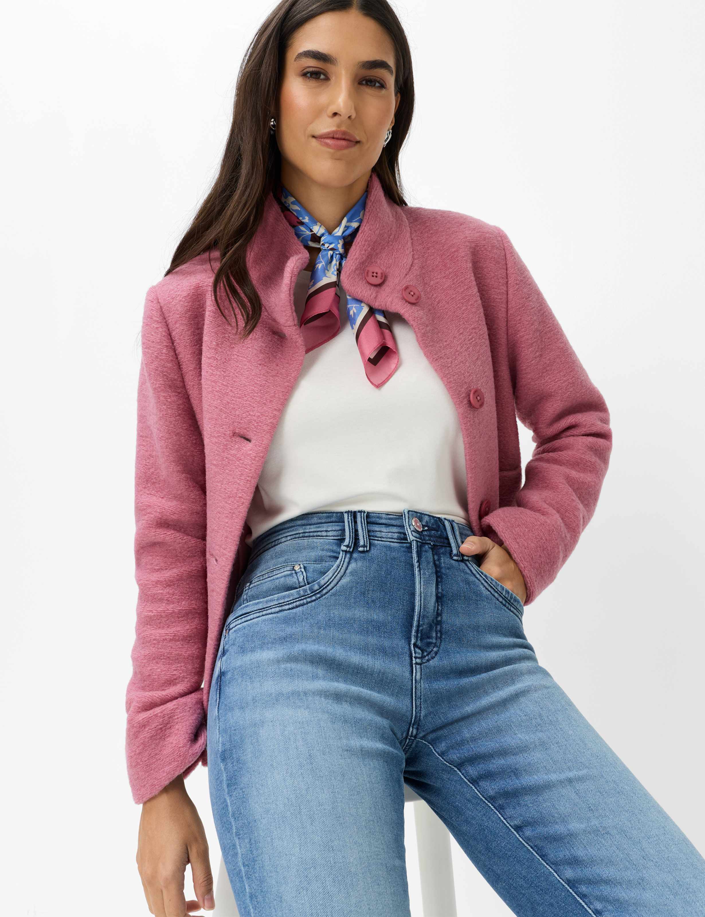 Femme Style CAROLA Denim Bleu Clair Feminine Fit Détail 1