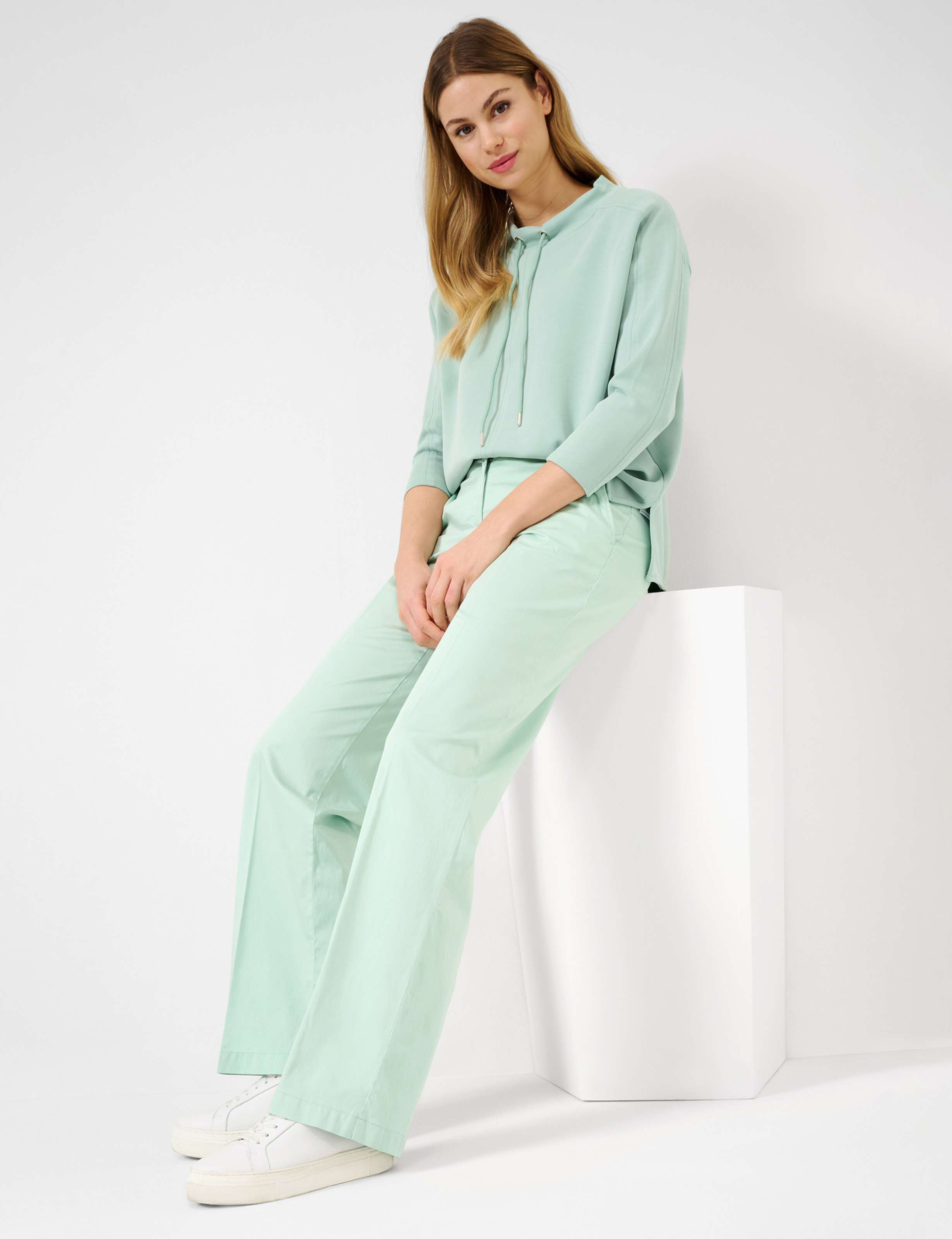 Women Style MAINE MINT Wide Leg Detail 1