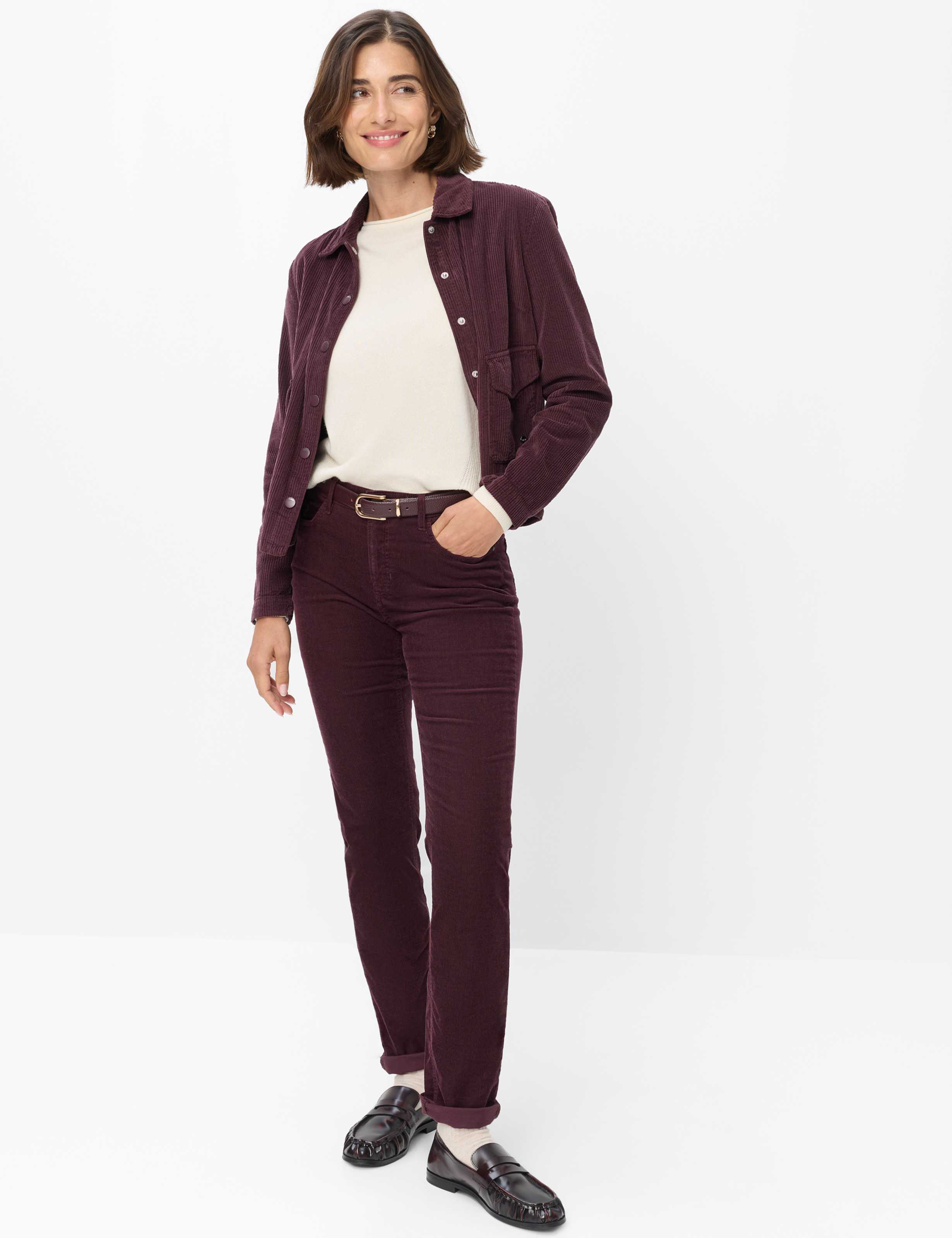 Women Style MARY Dark Purple Regular Fit Model Outfit