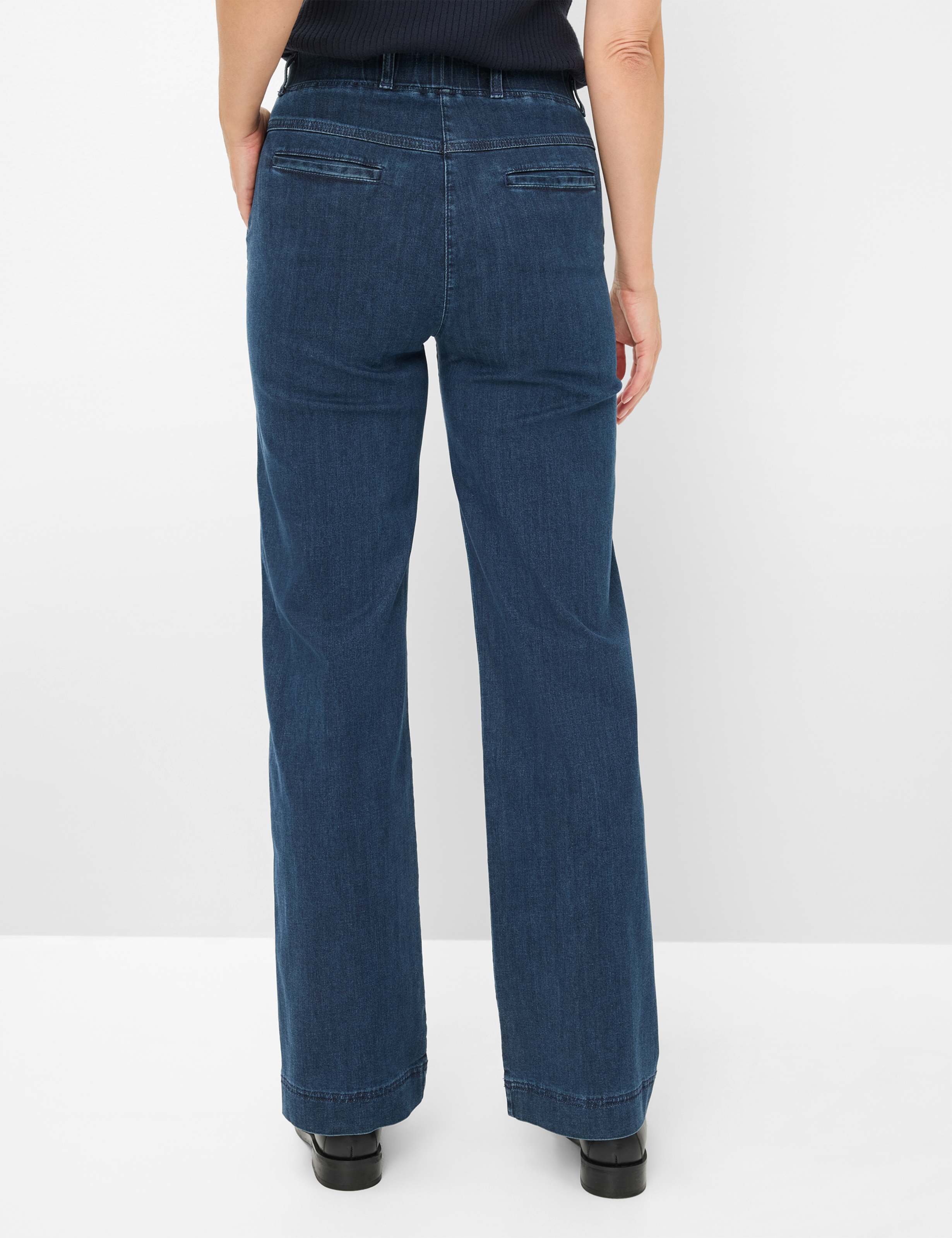 Blautöne, Damen, Style PAM FLARED, MODEL_RUECK_ISHOP