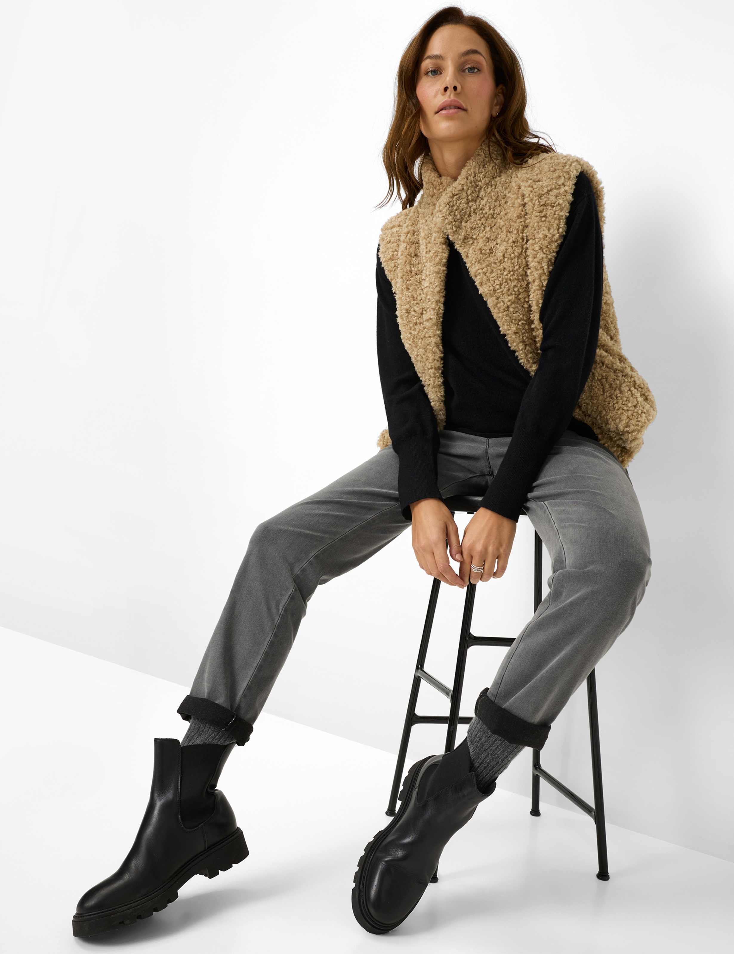 Dames Style PAMINA Mediumgrijs Slim Fit Detail 1