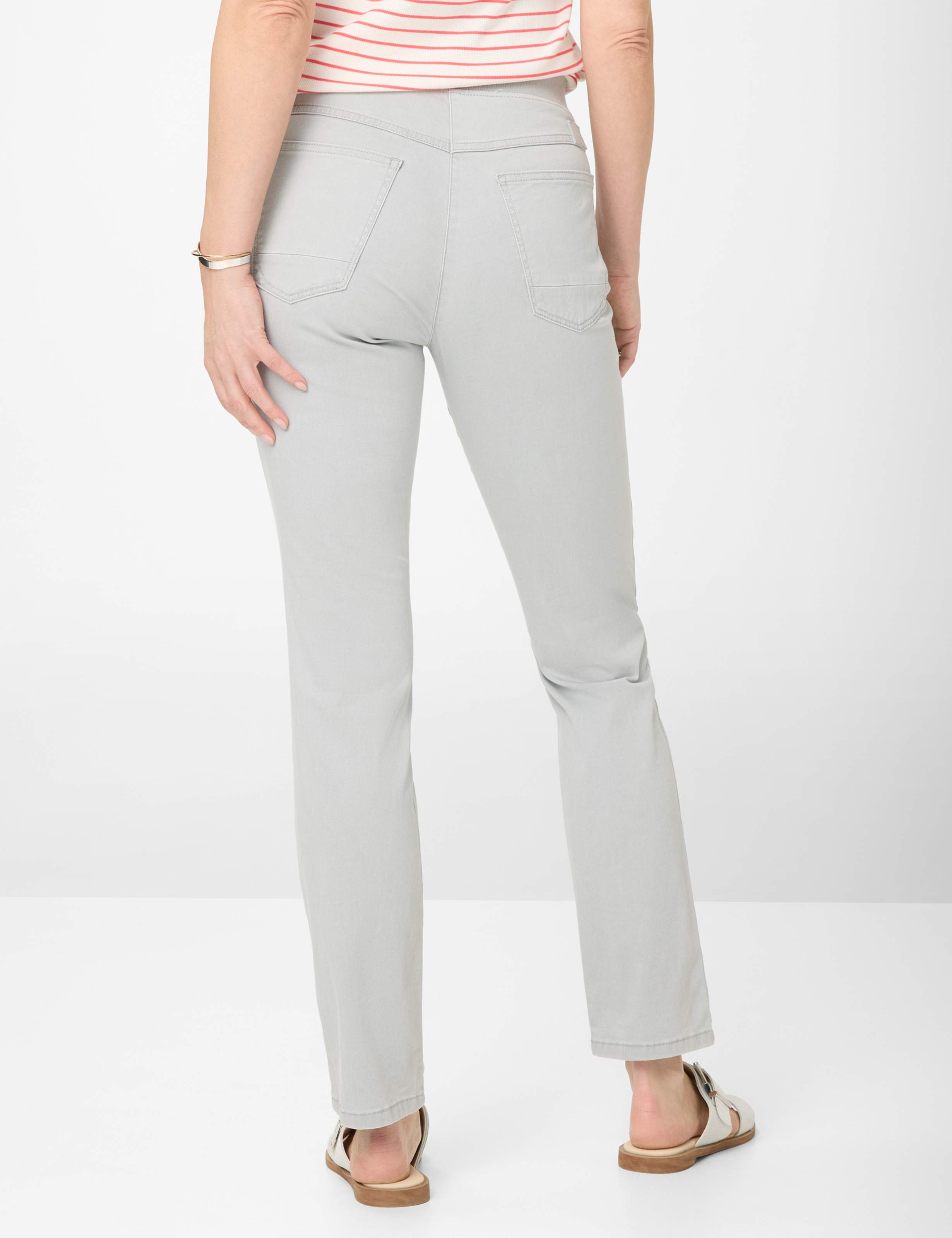 Damen Style PAMINA FUN Hellgrau Slim Fit Model Rueck