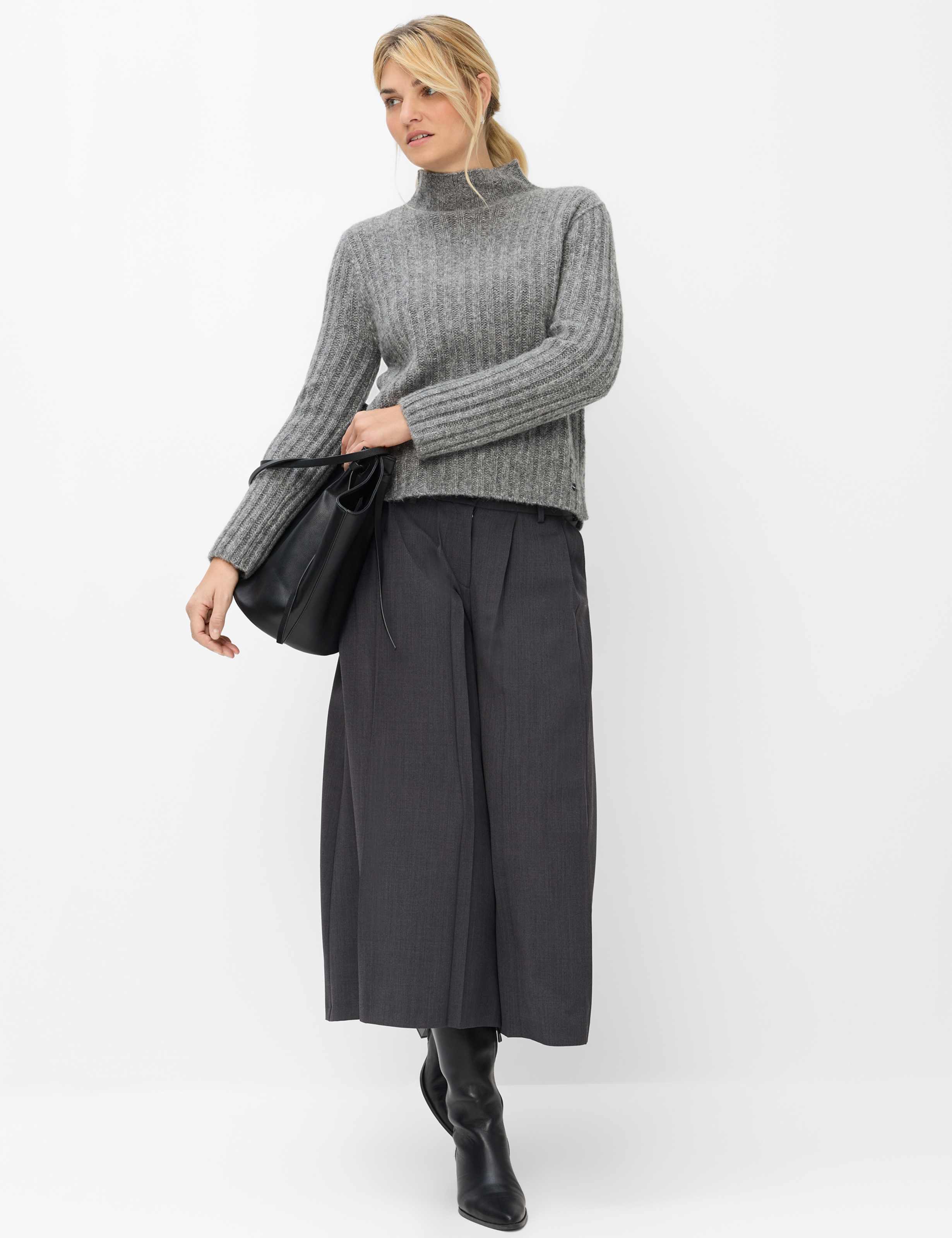 Femme Style LEA Gris Moyen  Tenue du mannequin