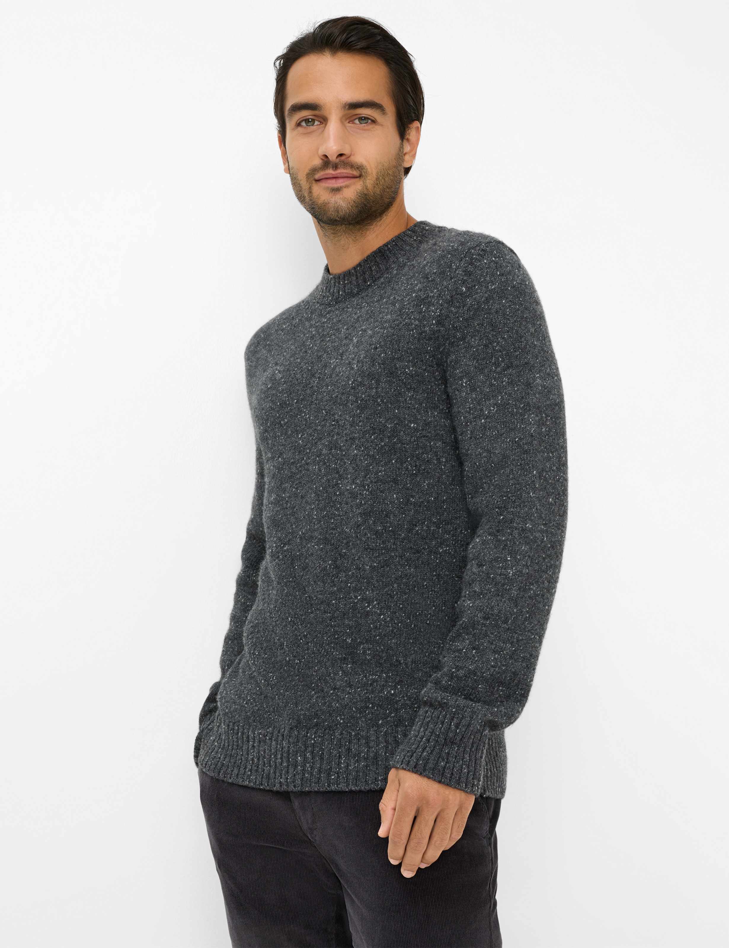 Grautöne, Herren, Style BUDDY, MODEL_FRONT_ISHOP