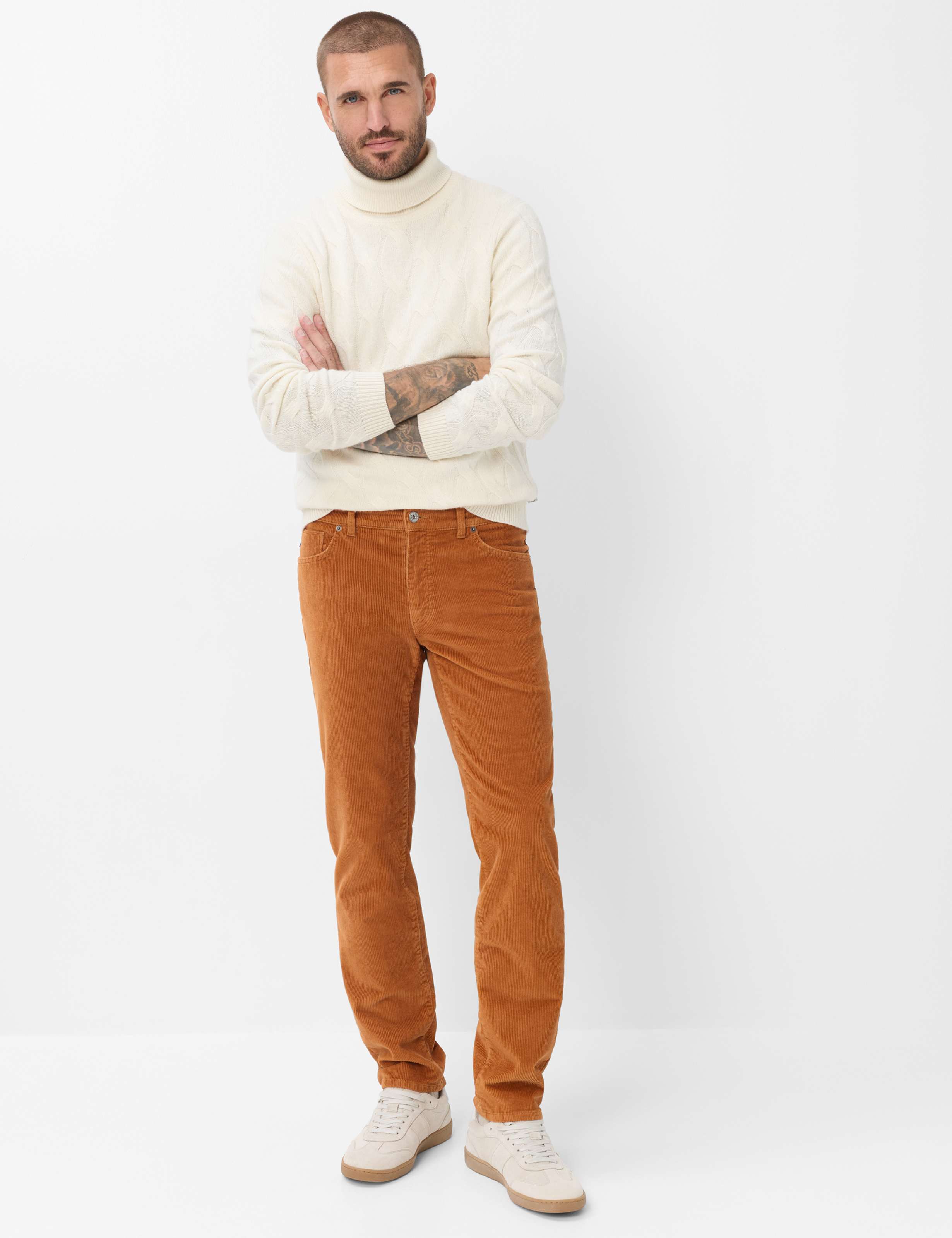 Heren Style CADIZ Geel - Curry Straight Fit Model outfit