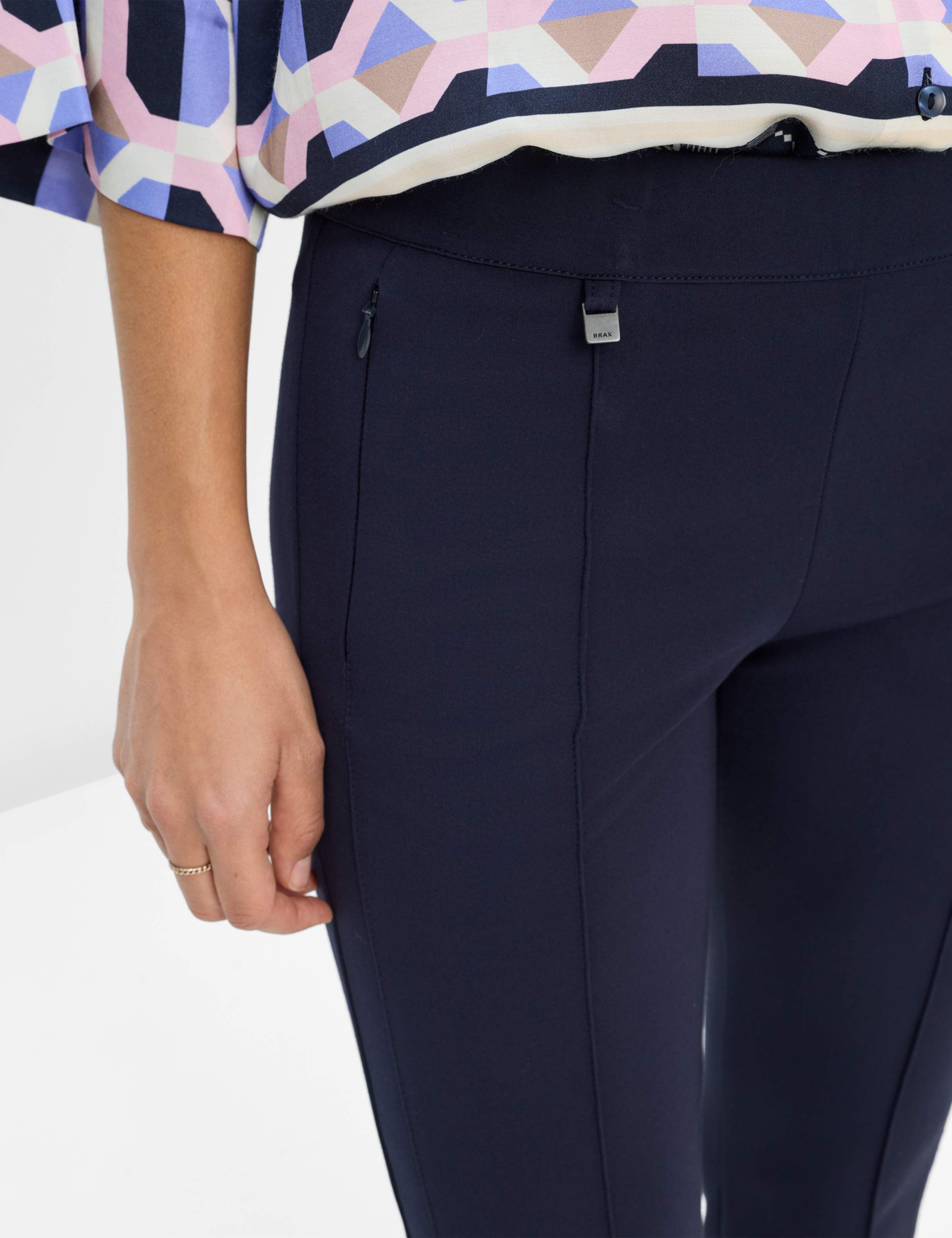 Damen Style MALOU Dunkelblau Skinny Fit Detail 1