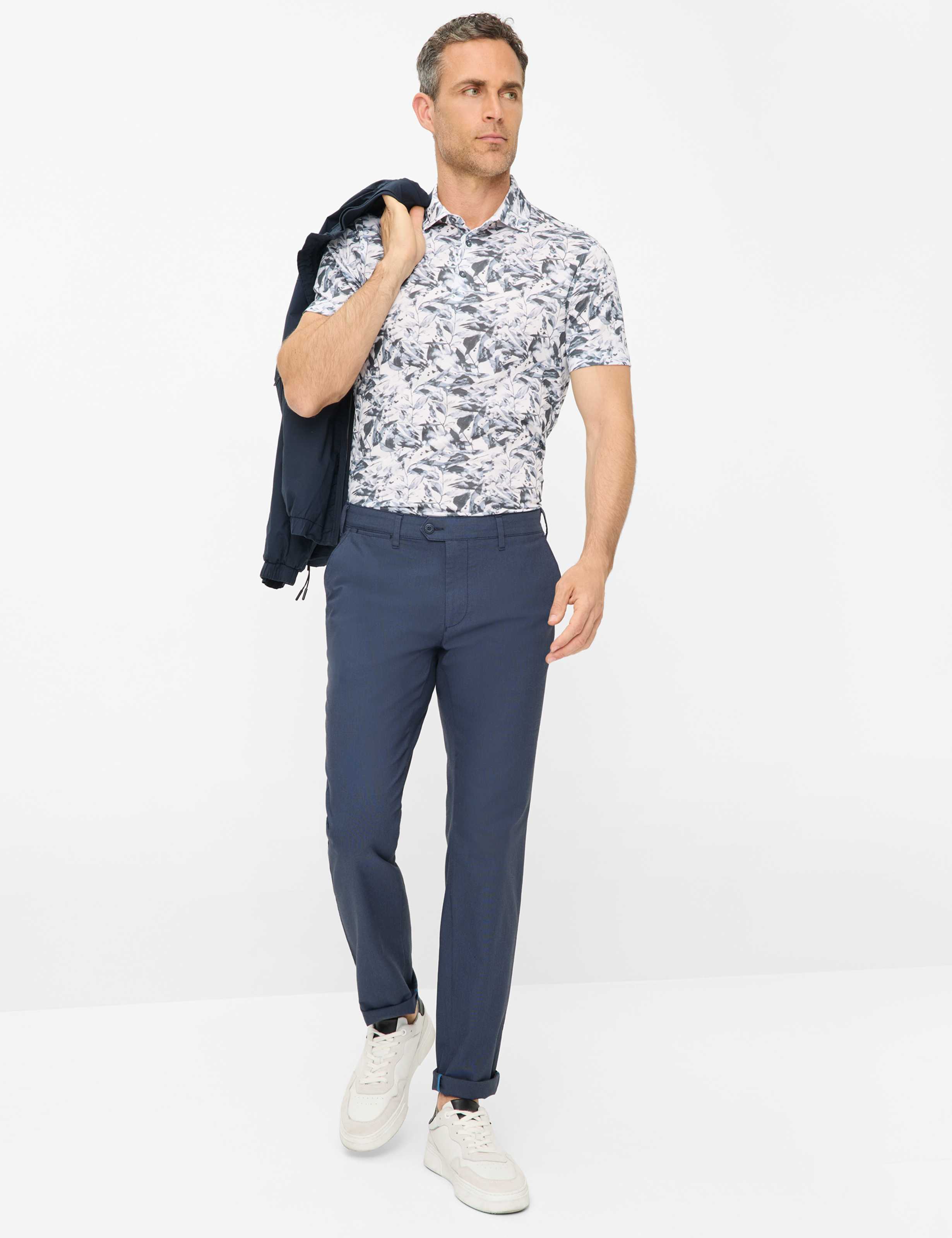 Men Style JOE Blue Regular Fit Model Outfit