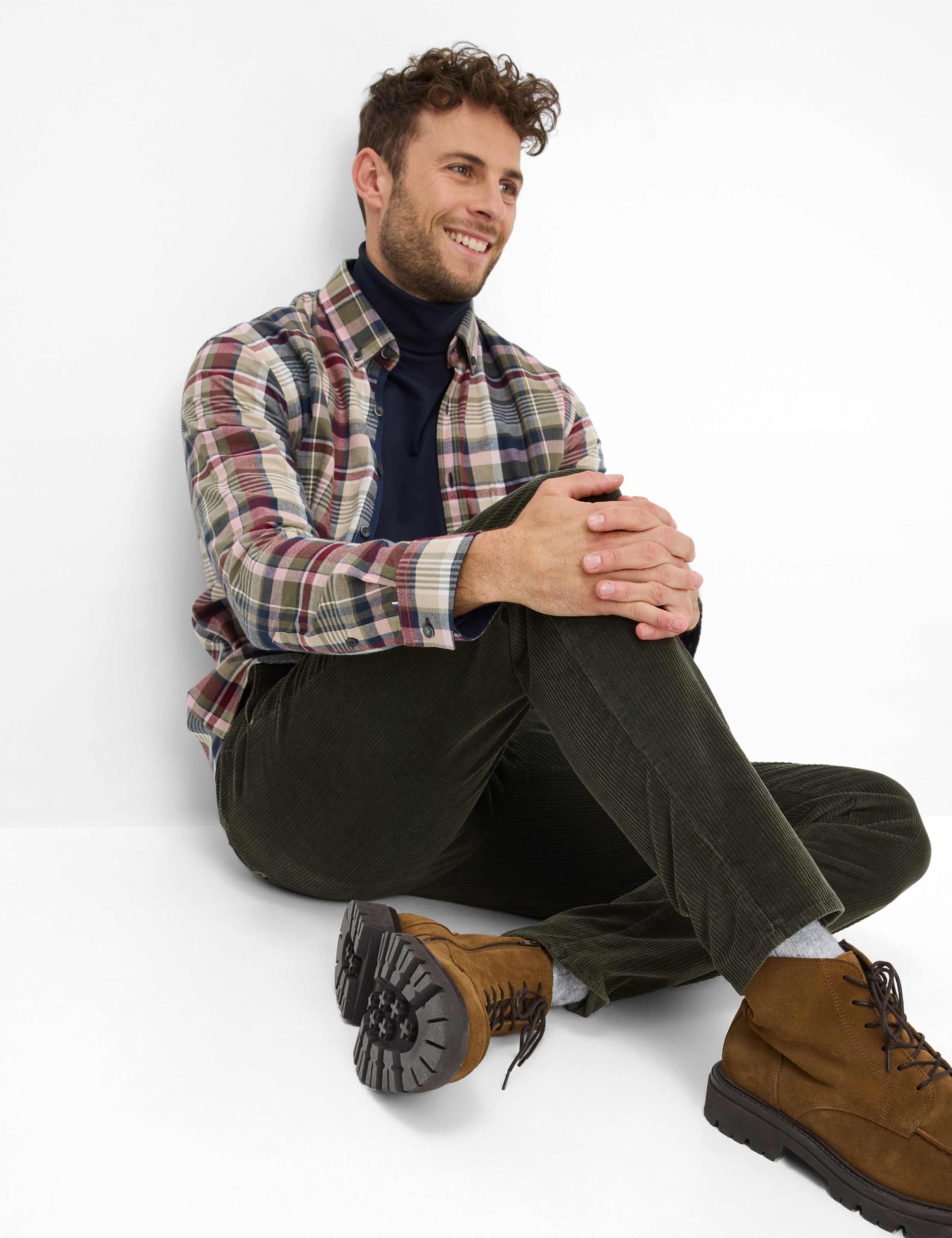 Men Style FABIO Green - Olive Modern Fit Detail 1