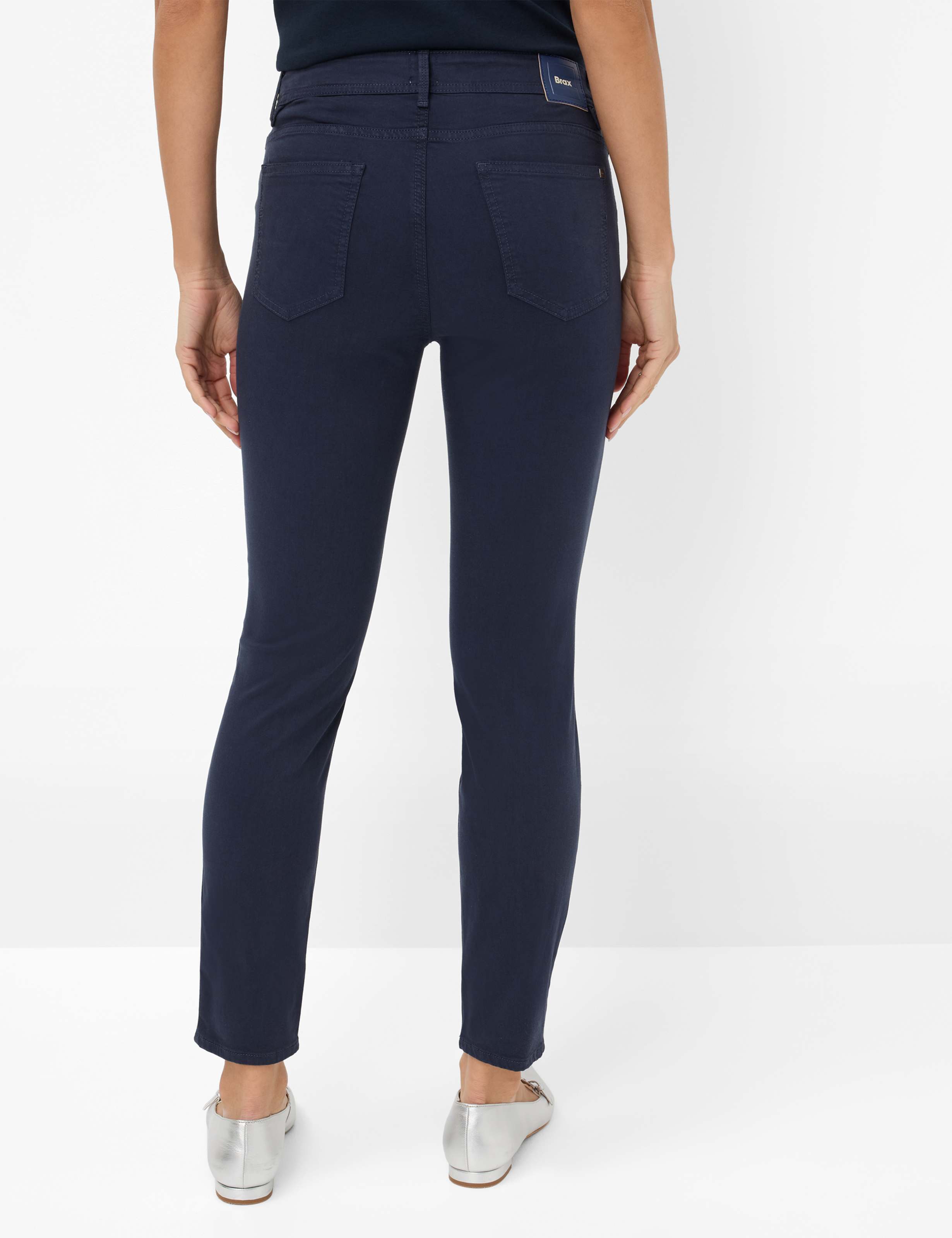 Women Style SHAKIRA S Denim Dark Blue Slim Fit Model back