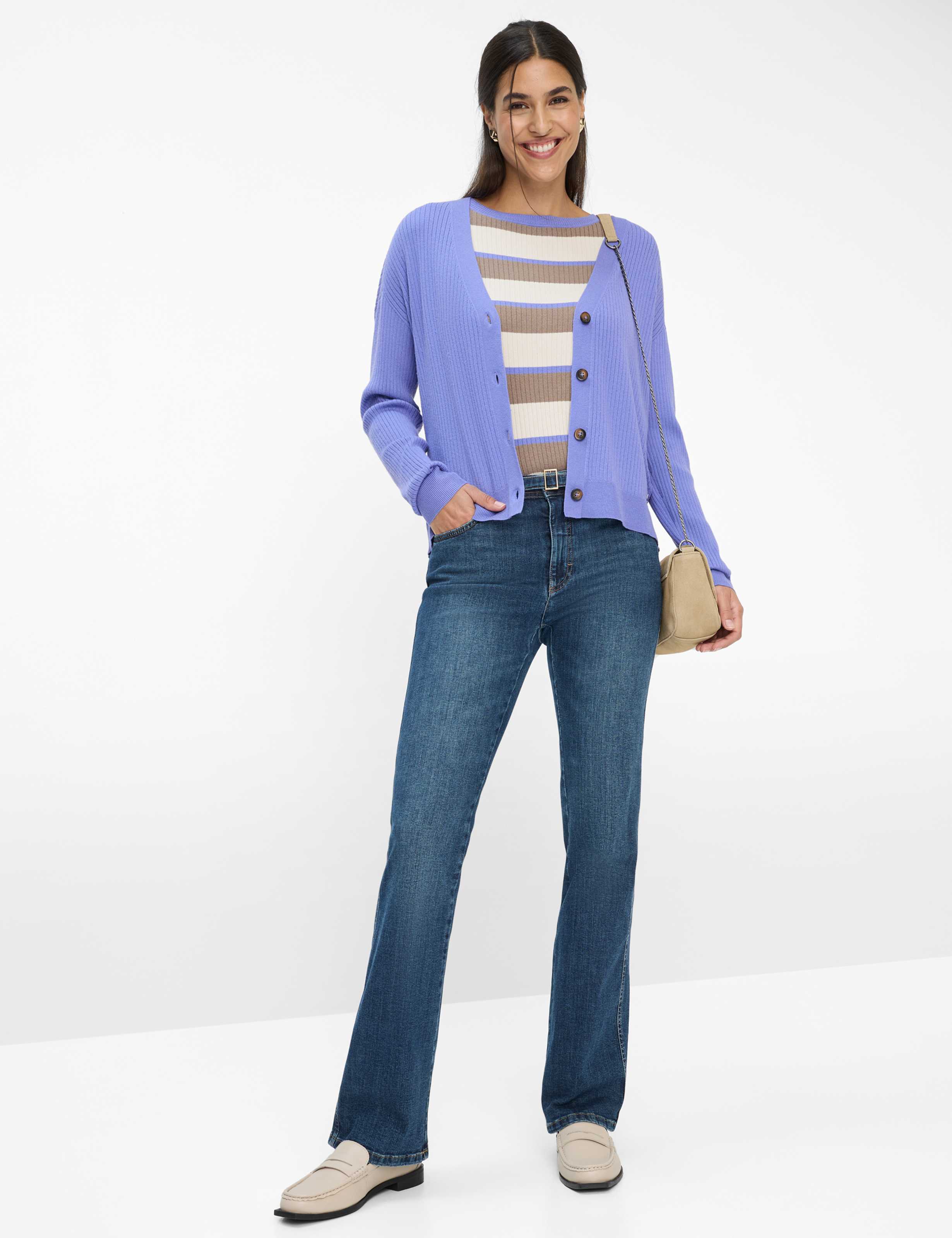 Women Style ANIQUE Purple  Model Outfit