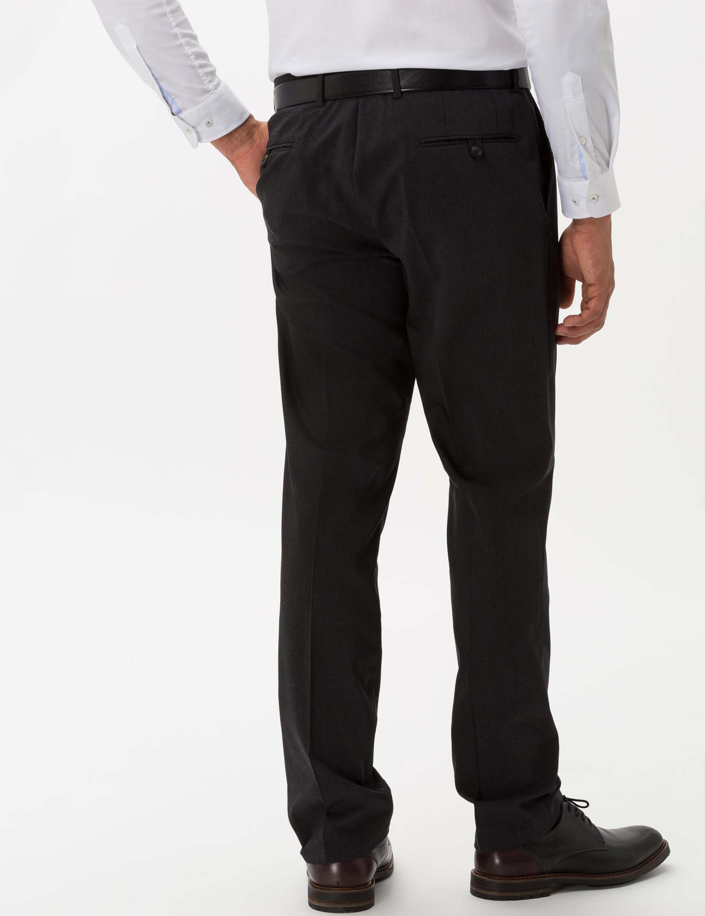 Herren Style ENRICO Grau Regular Fit Model Rueck