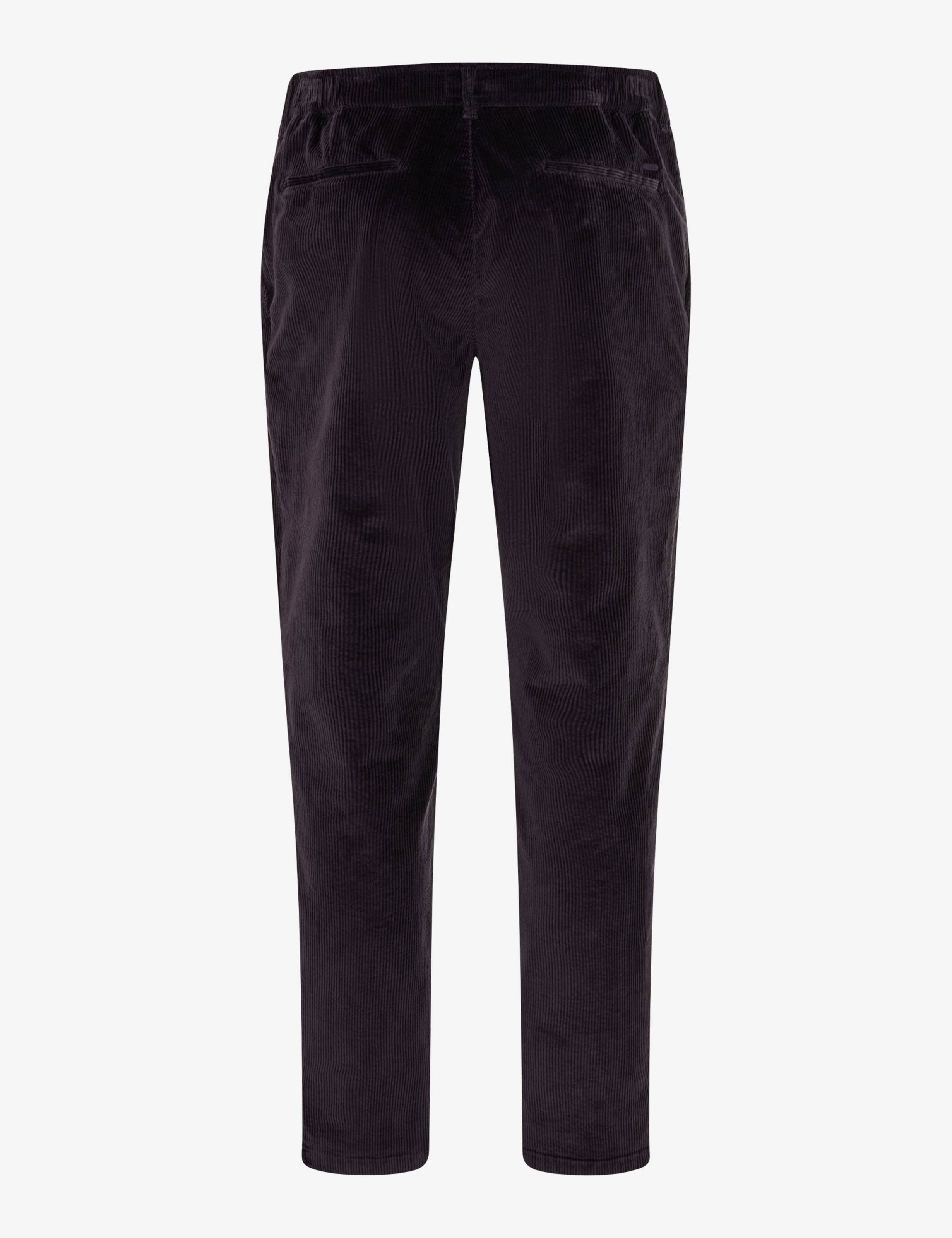 Nuancer af lilla, Mænd, Style PHIL, FREISTELLER_RUECK_ISHOP