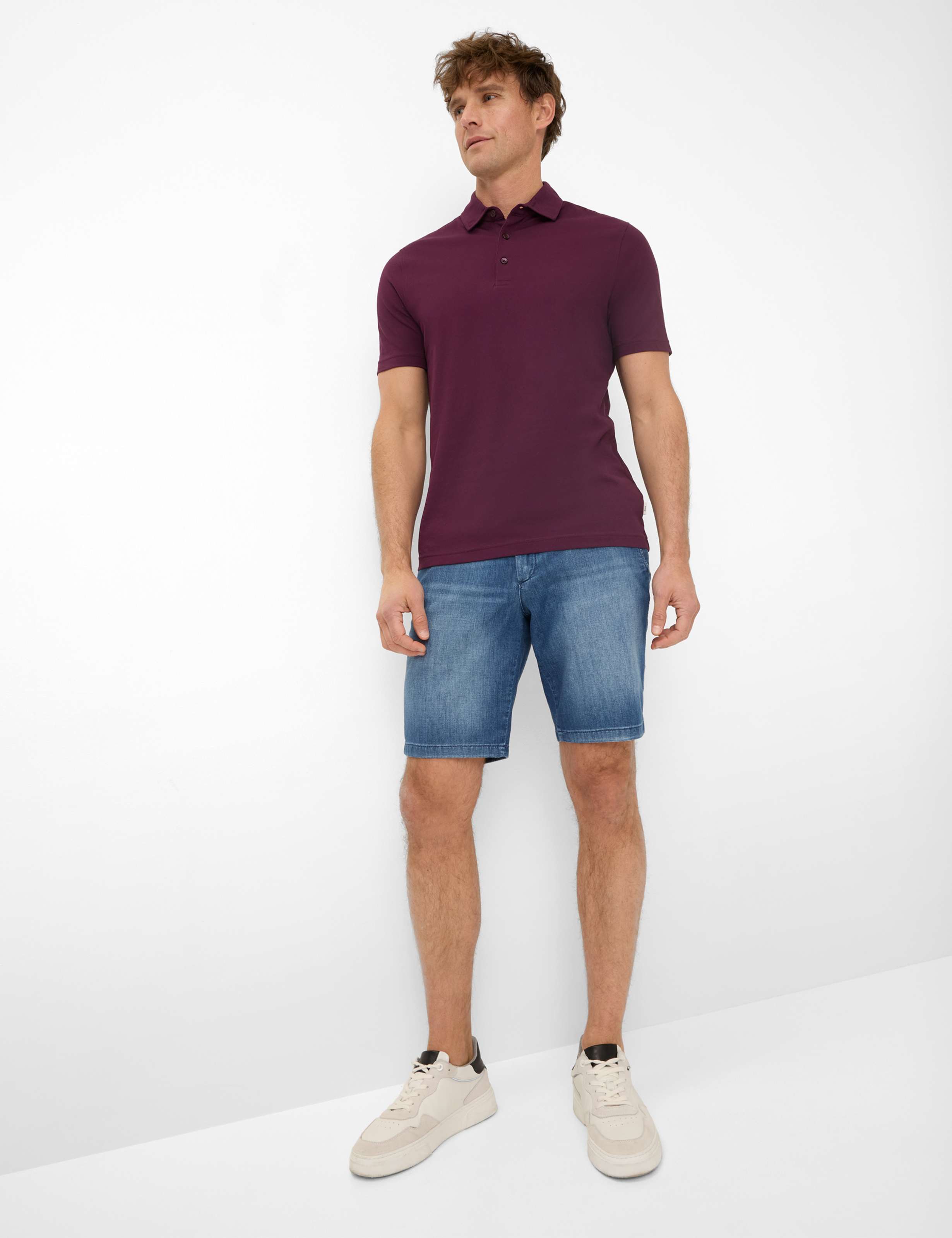 Men Style PEPE Dark Purple  Model Outfit