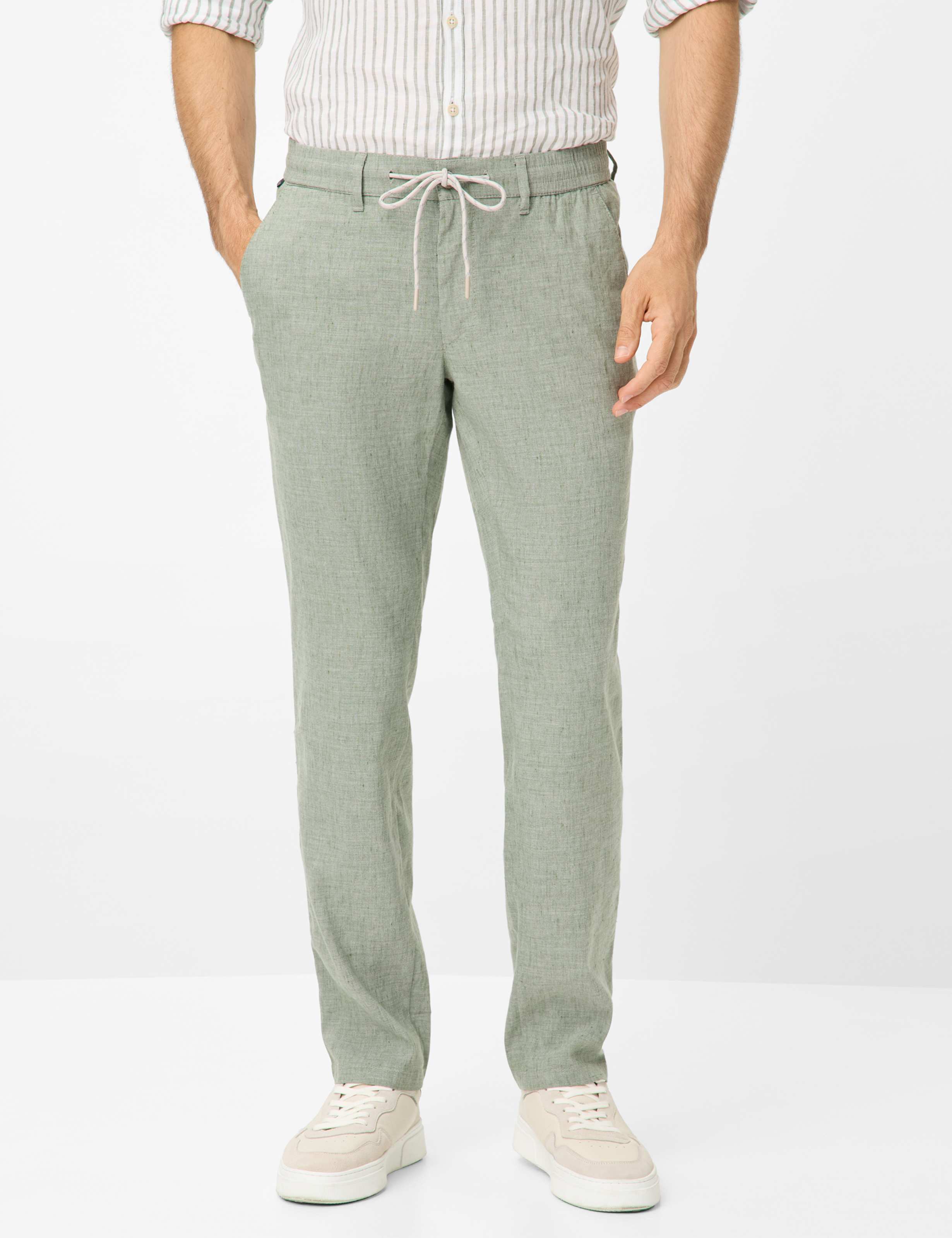 Grüntöne, Herren, Style TILL, MODEL_FRONT_ISHOP