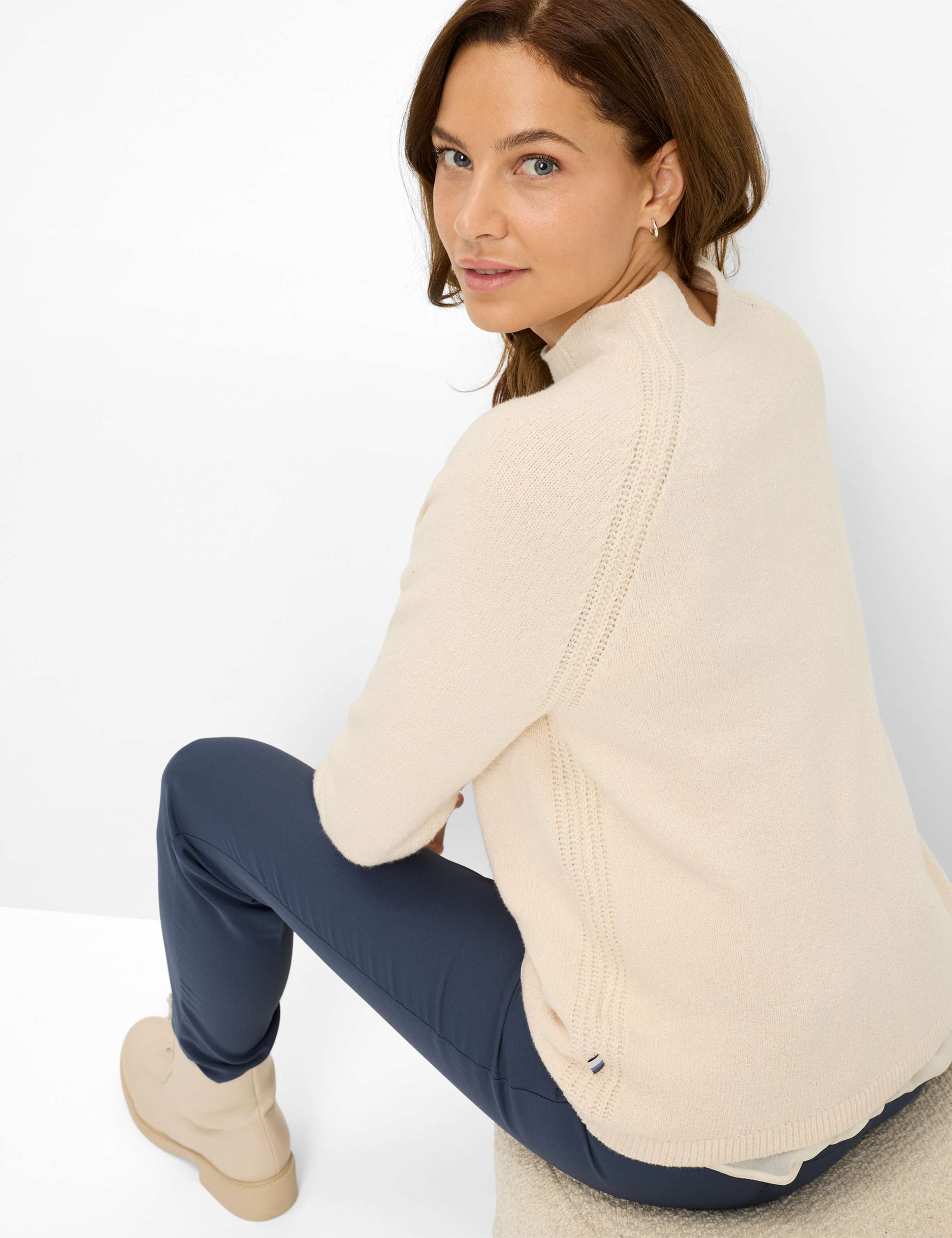 Damen Style LEA Hellbeige  Detail 1