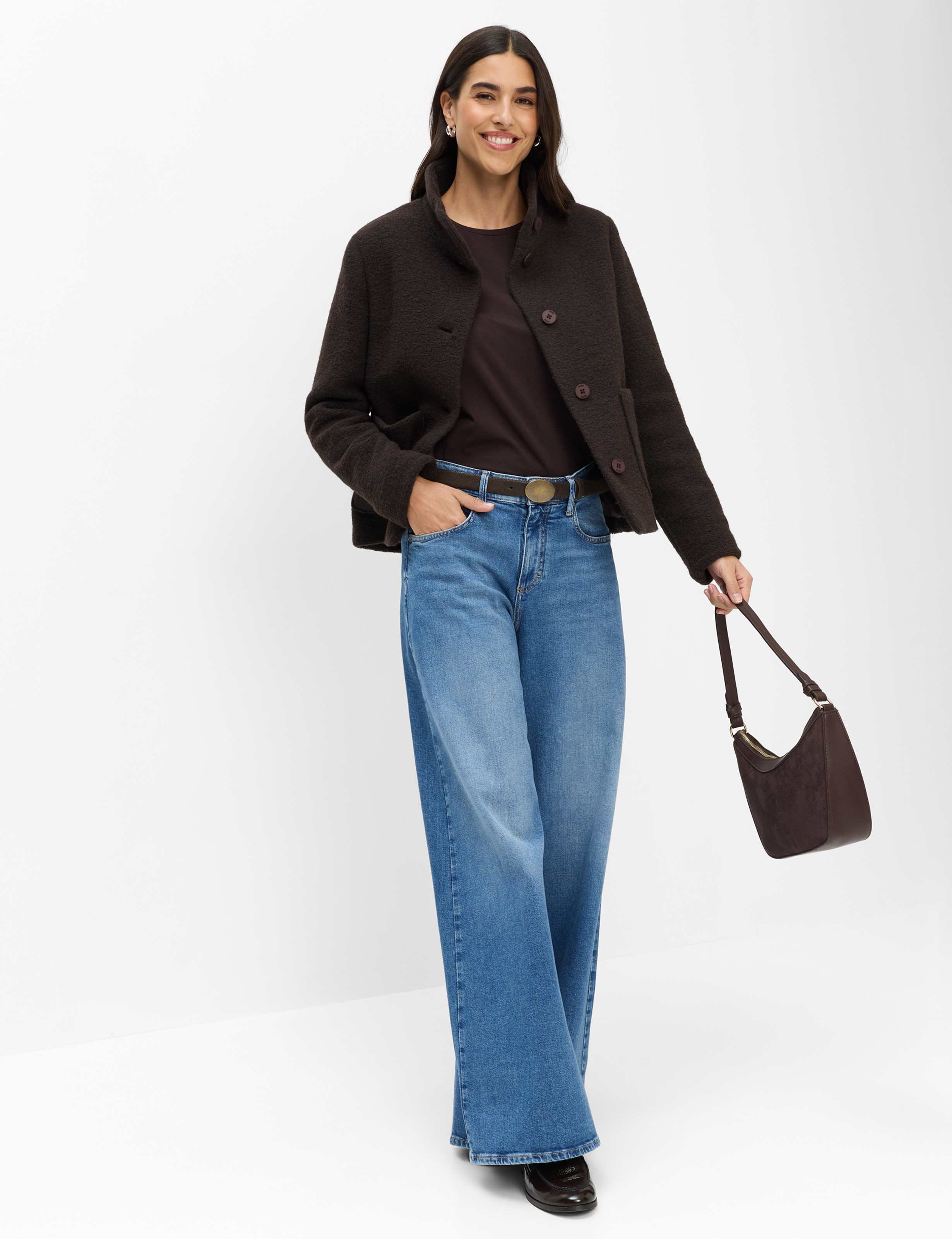 Femme Style POLLY Marron Foncé  Tenue du mannequin