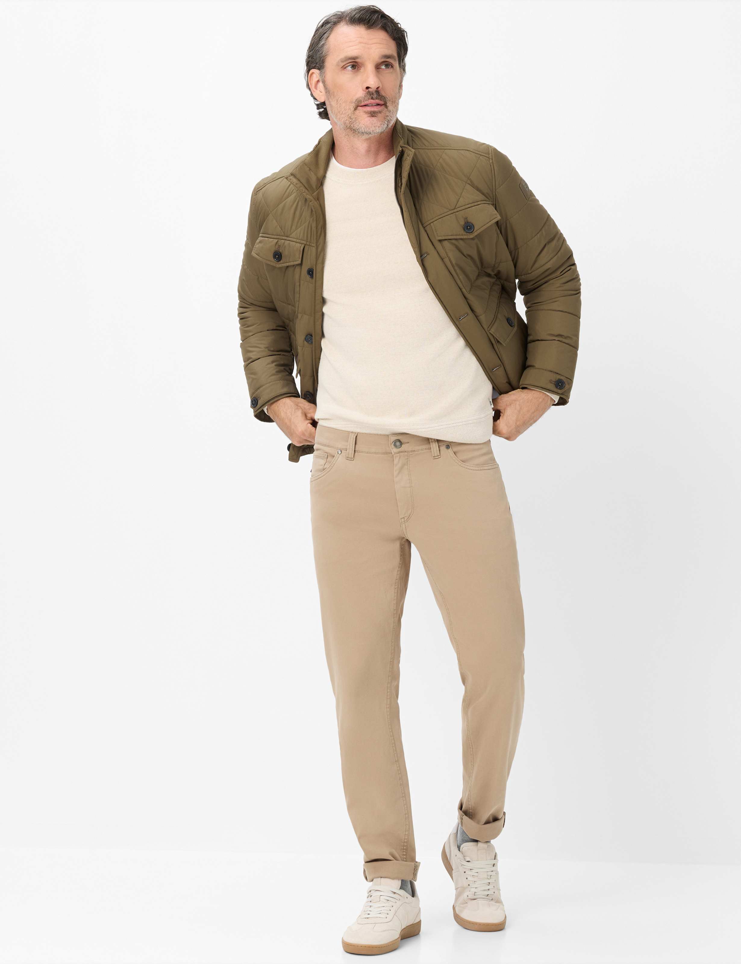 Men Style LENN Beige Modern Regular Fit Model Outfit