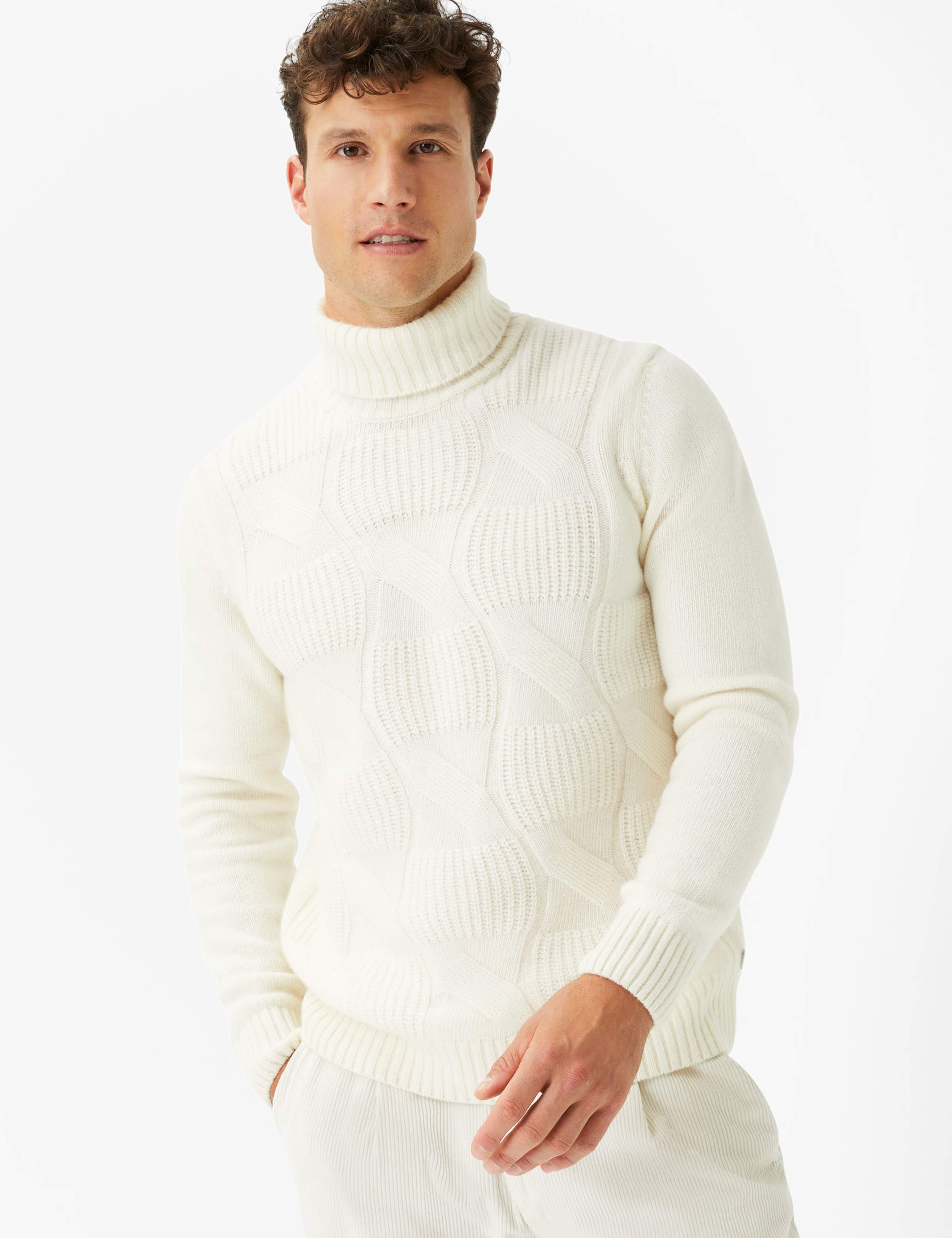 Shades of White, Men, Style BRIAN, MODEL_FRONT_ISHOP