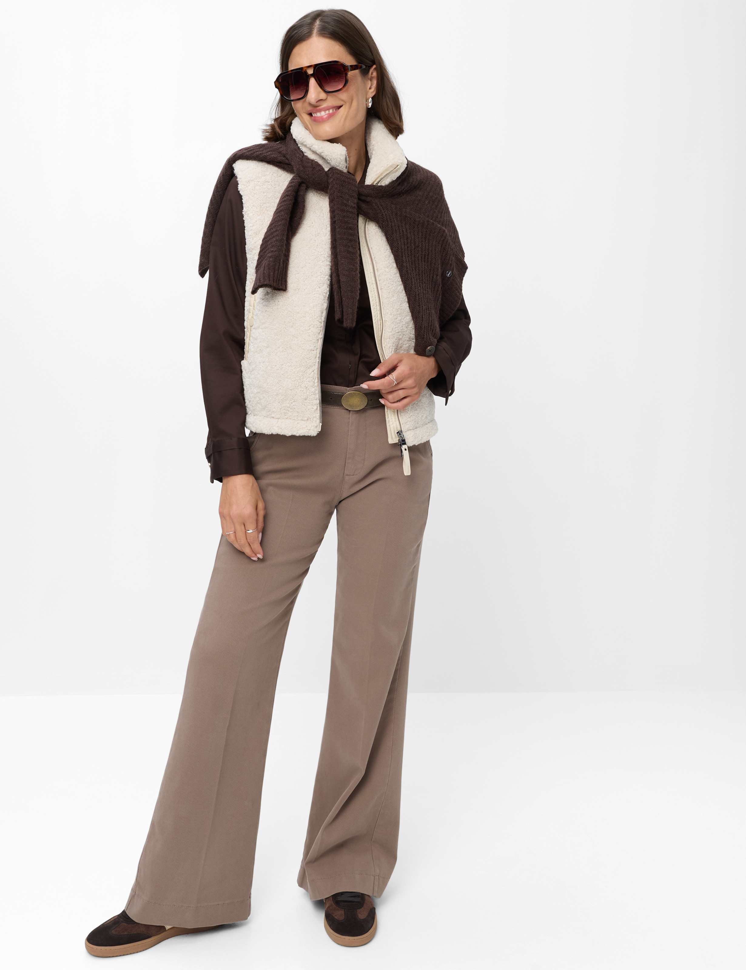 Women Style MAINE Light Brown Wide Leg Model Outfit