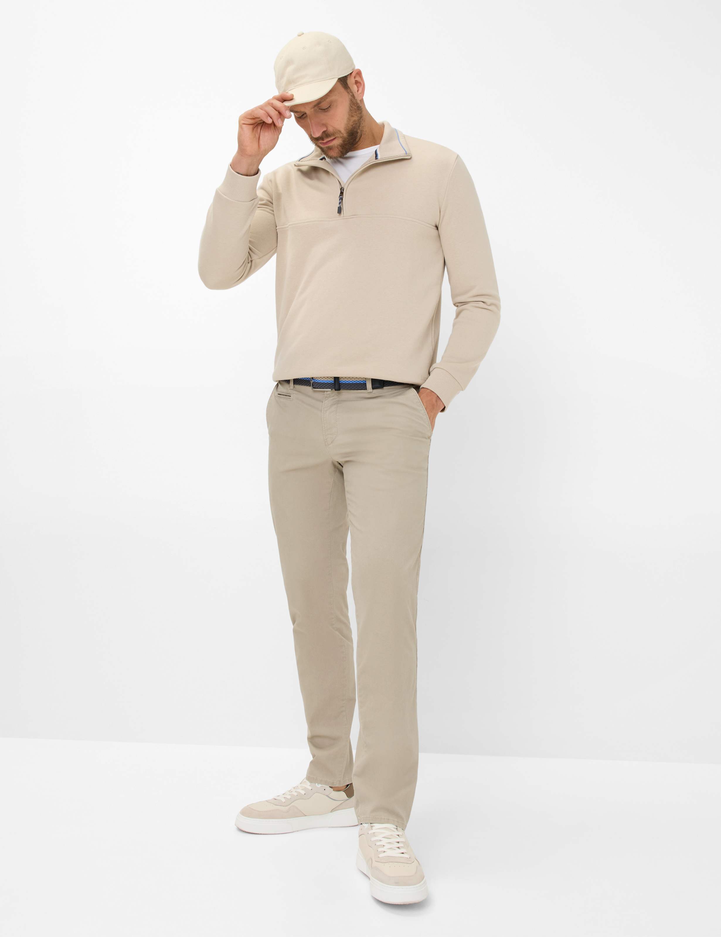 Herre Style FABIO IN Beige Modern Fit Model Outfit