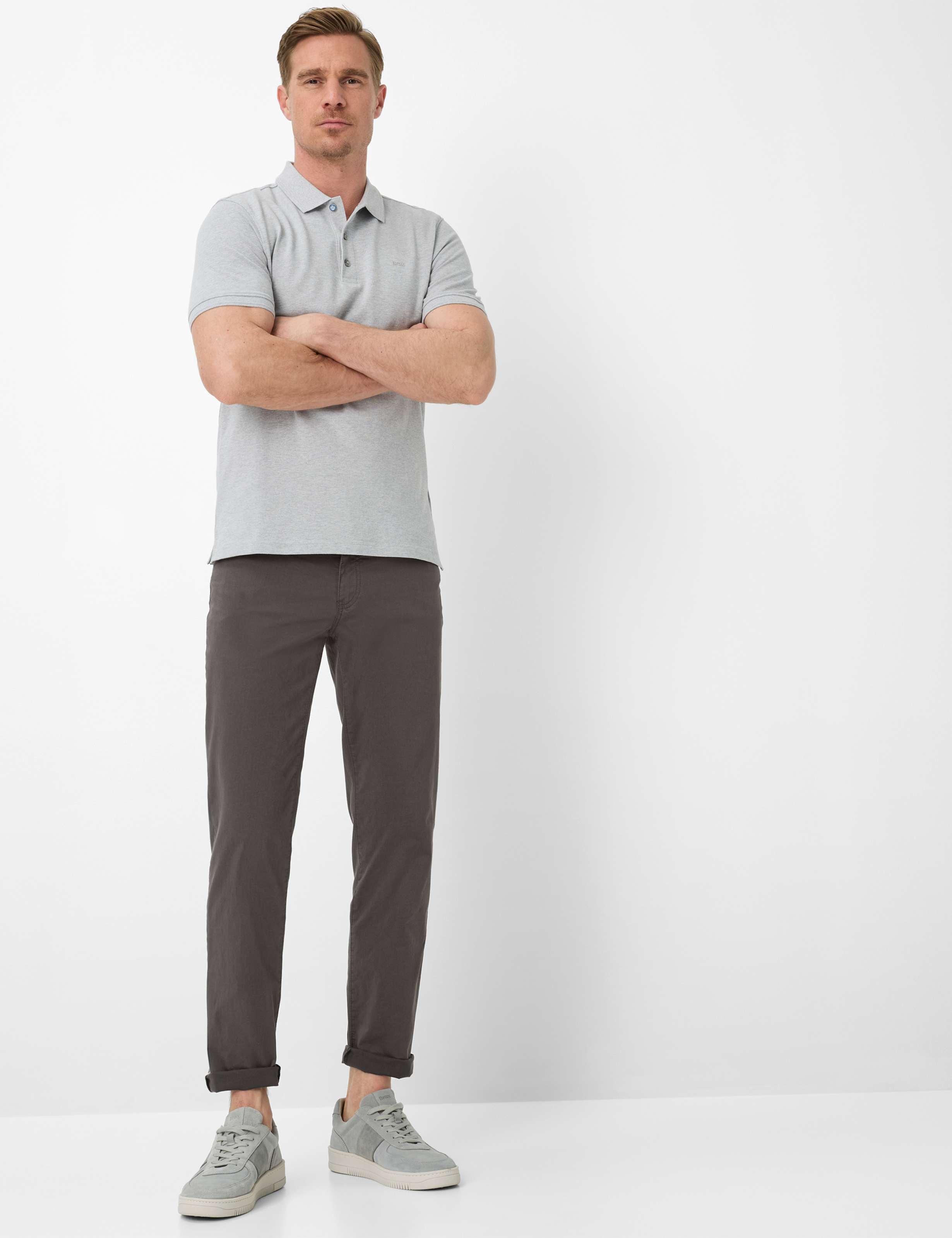 Herren Style CADIZ Grau Straight Fit Model Outfit