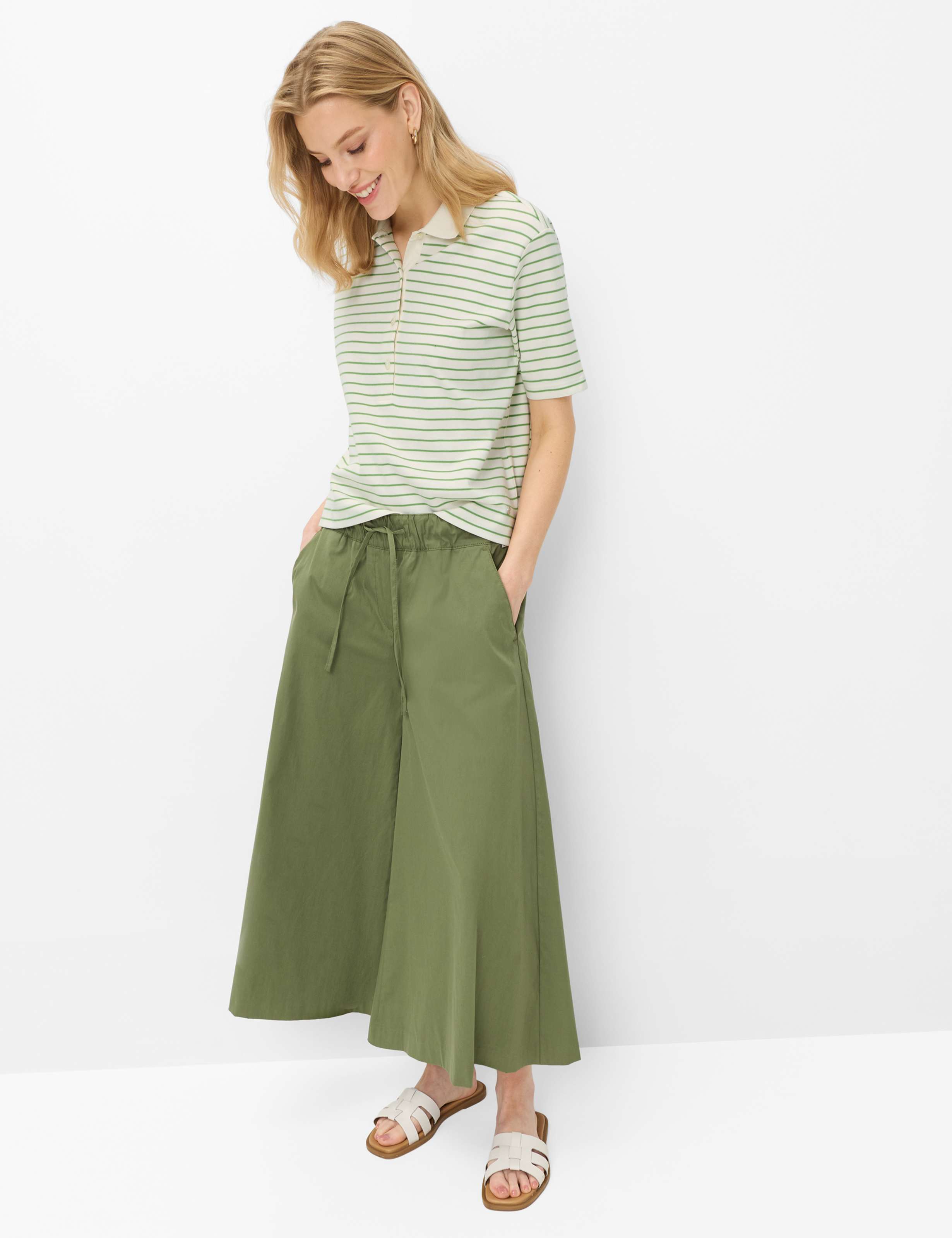 Dames Style CLIA S Groen  Model outfit