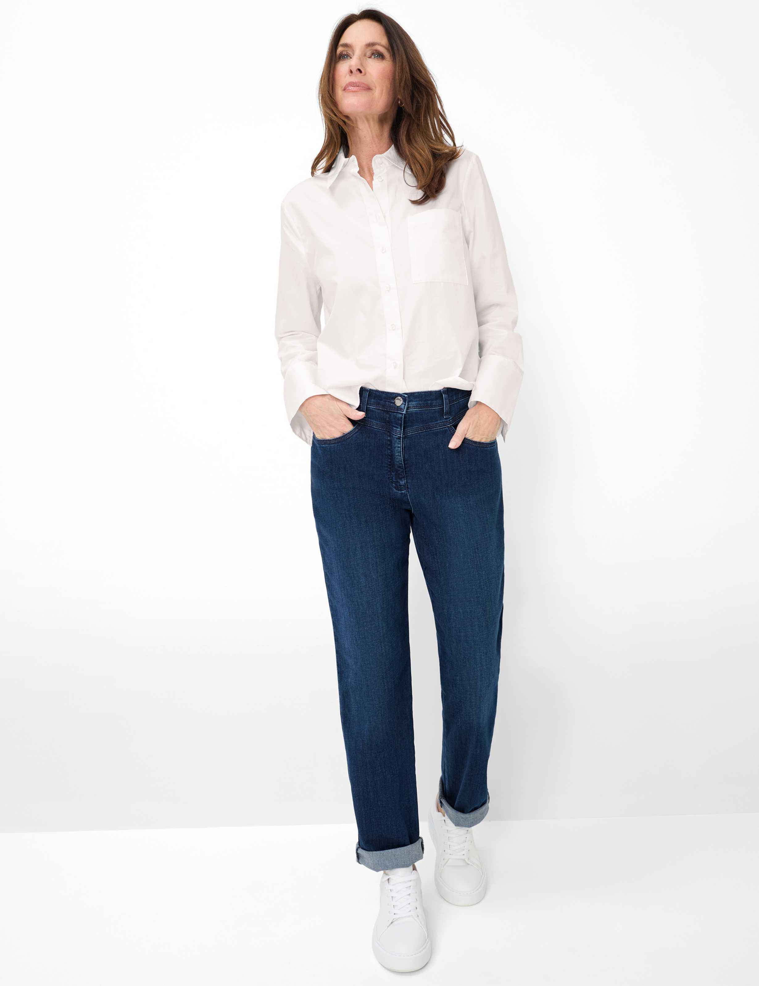 Damen Style CAREN NEW Blau Comfort Plus Fit Model Outfit