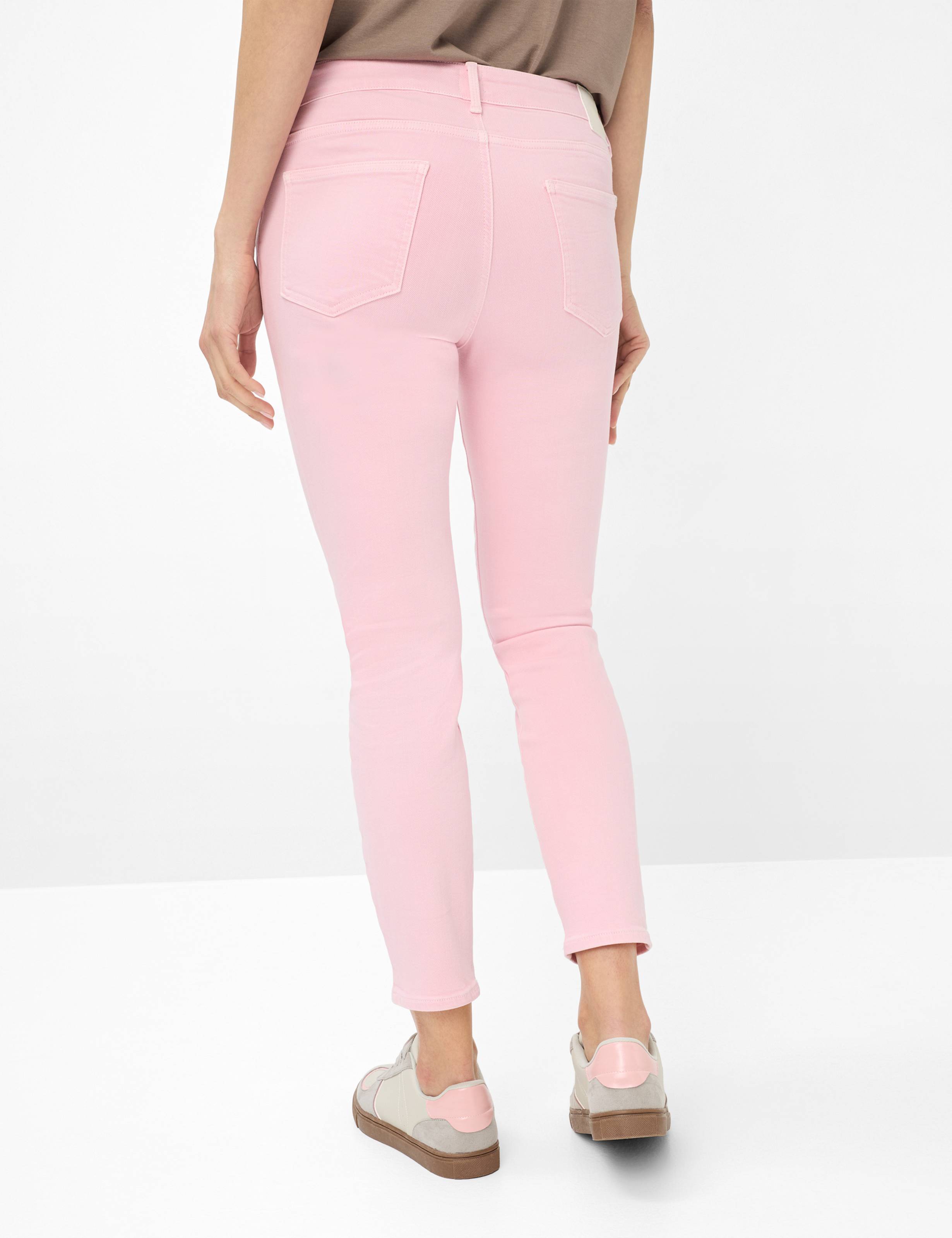 Damen Style SHAKIRA S Denim Rosa Slim Fit Model Rueck