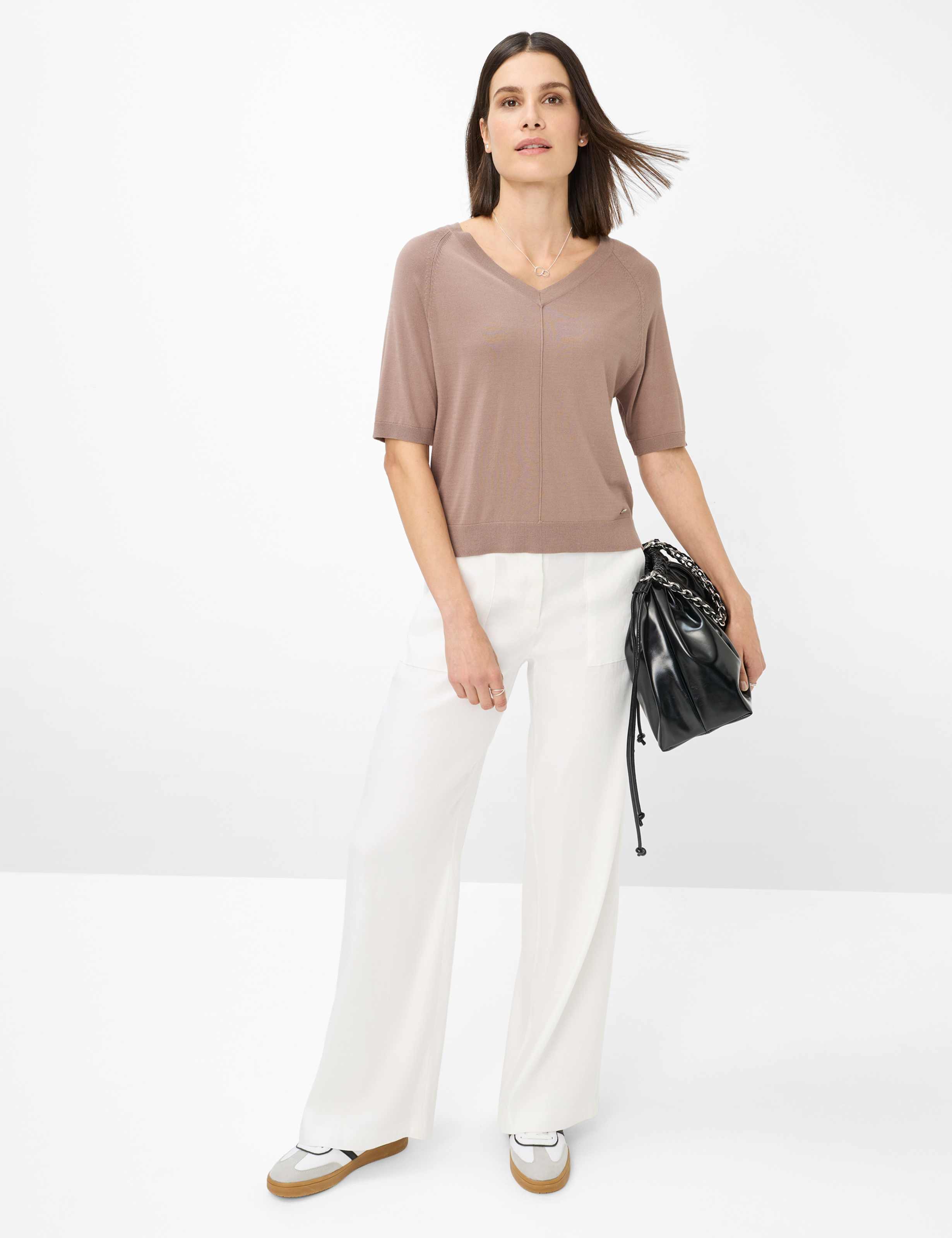 Damen Style LESLEY Braun  Model Outfit