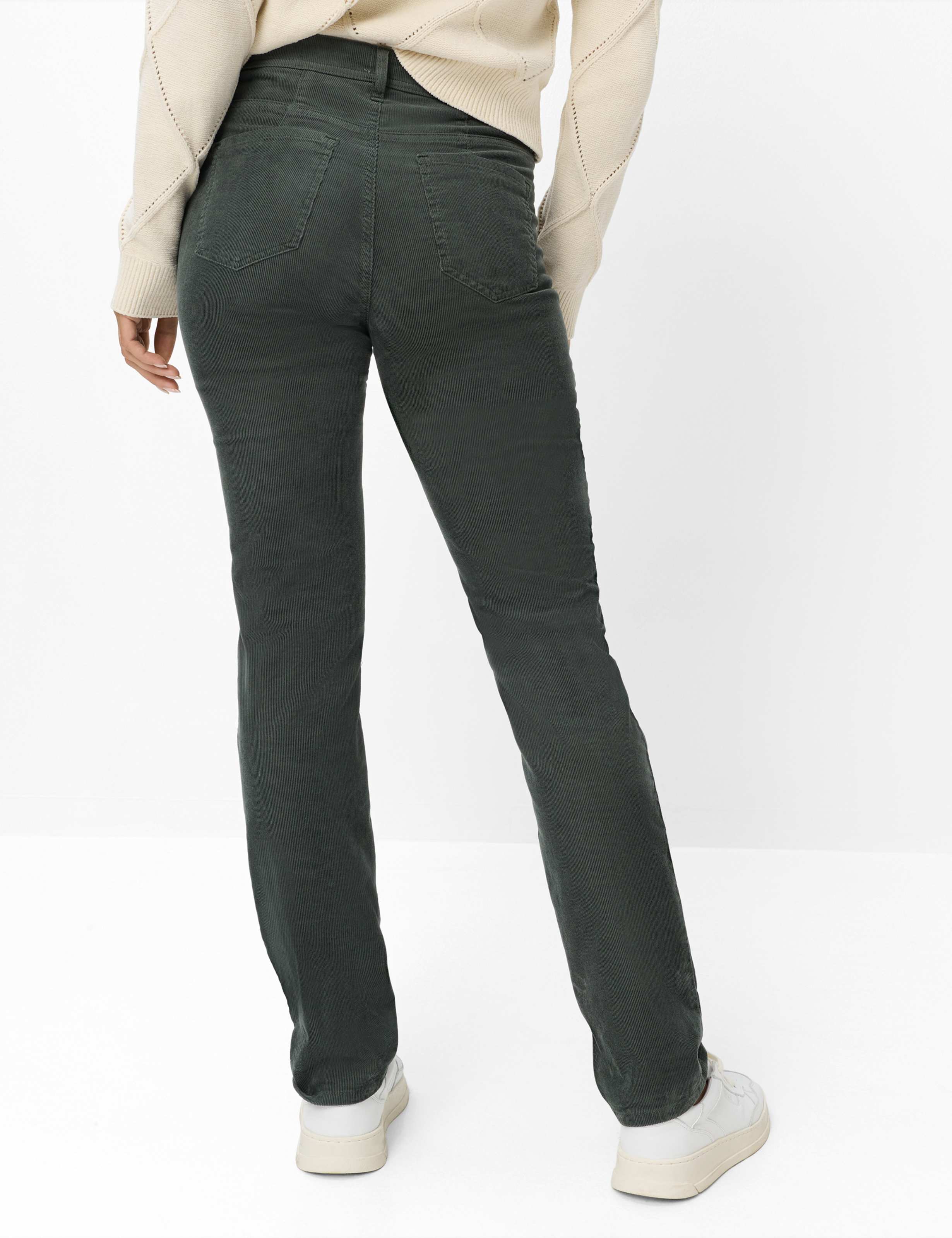 Damen Style CAROLA Dunkelgrün Feminine Fit Model Rueck