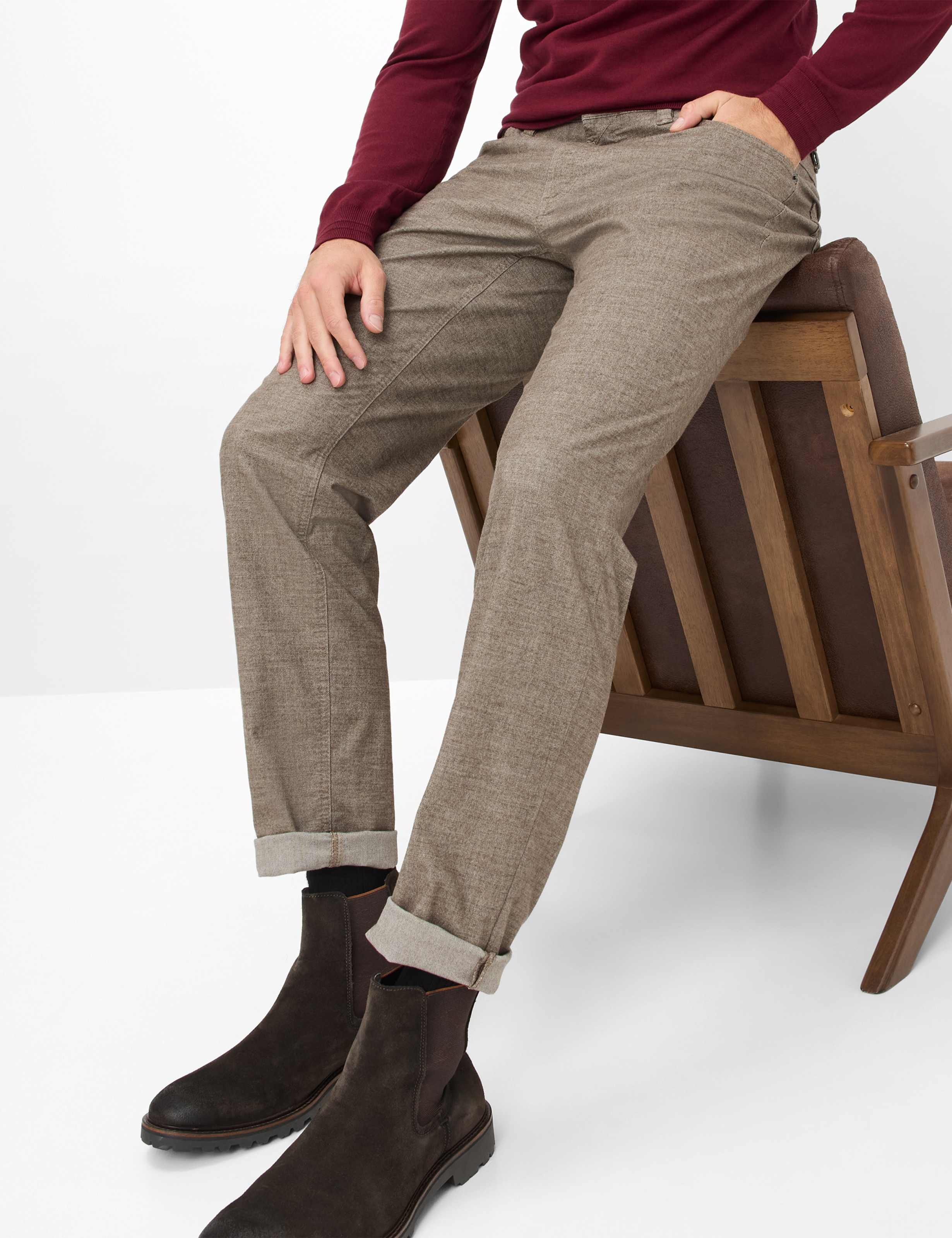 Herren Style LUKE Hellbraun Modern Fit Detail 1