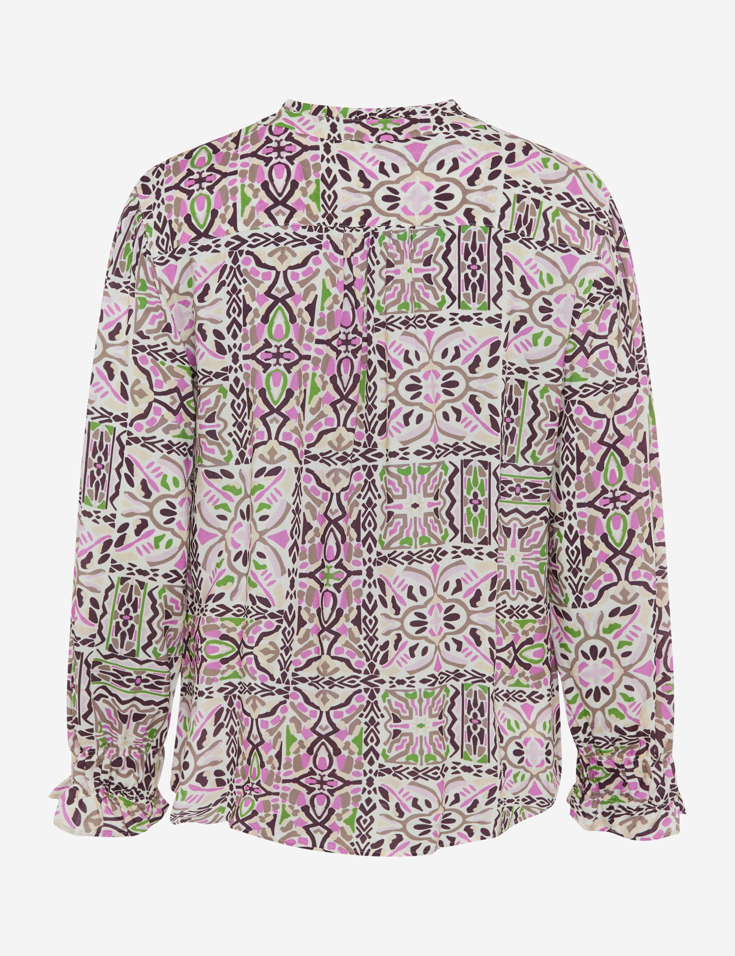 Nuancer af lilla, Kvinder, Style VIOLET, FREISTELLER_RUECK_ISHOP