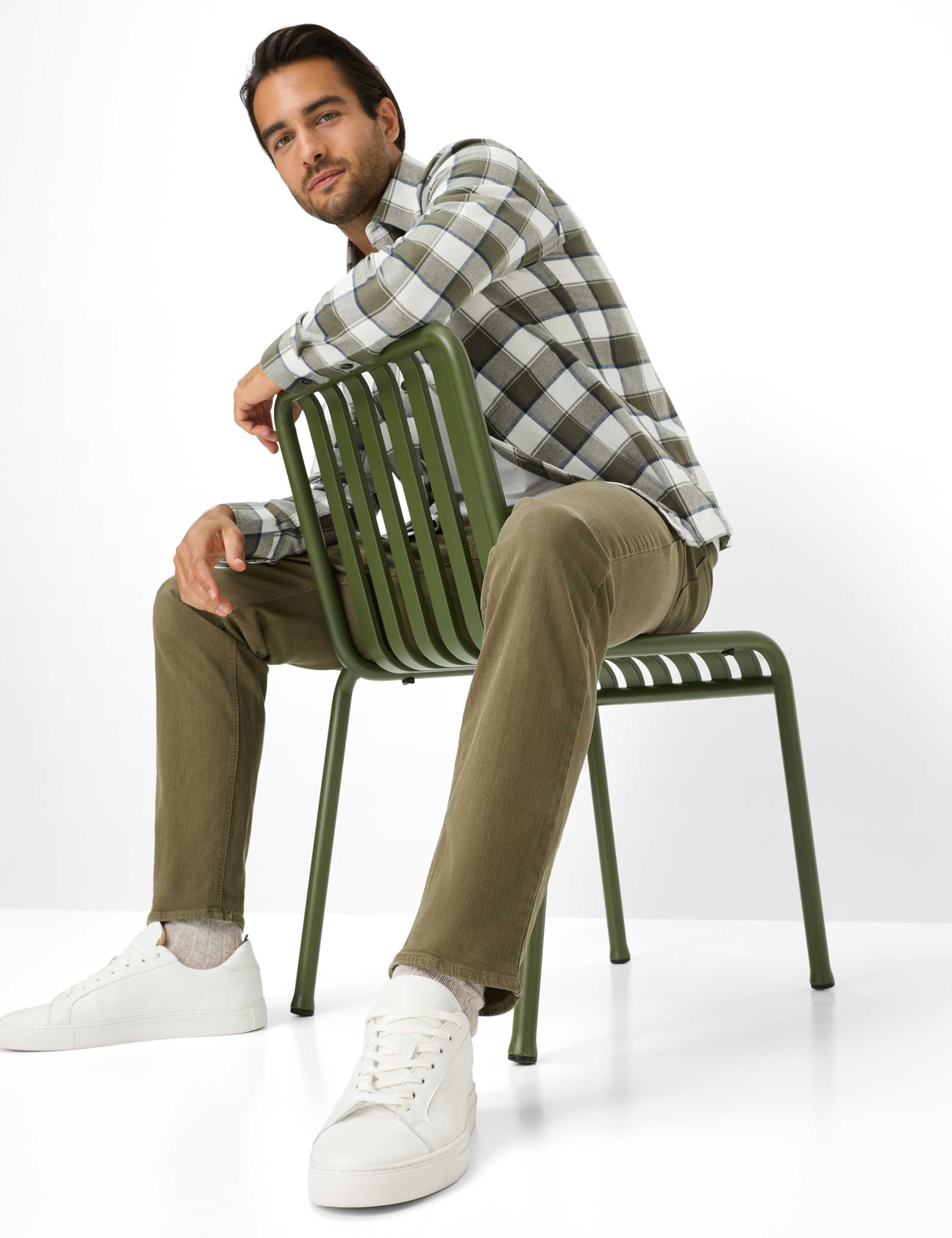 Men Style COOPER Denim Green - Olive Regular Fit Detail 1