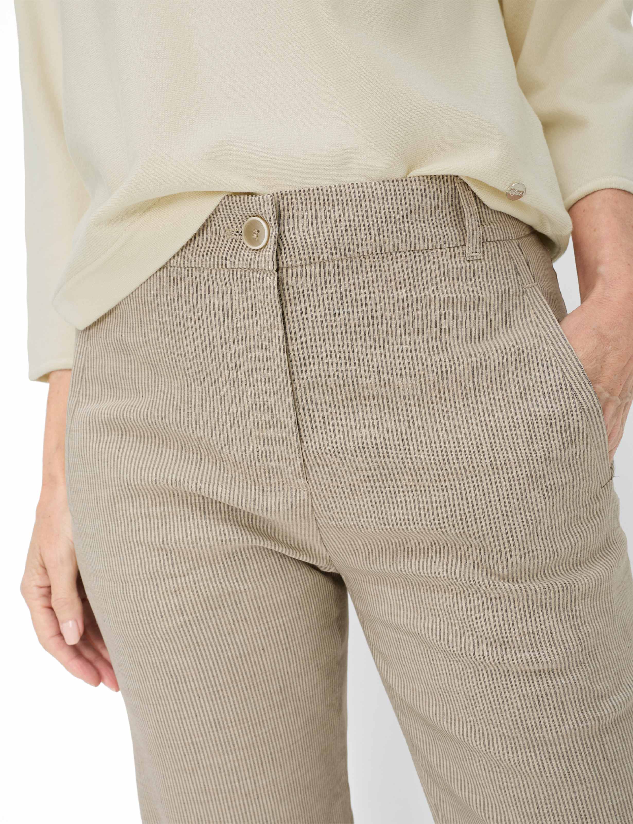 Femme Style PEGGY FLARED Beige Slim Fit Détail 2