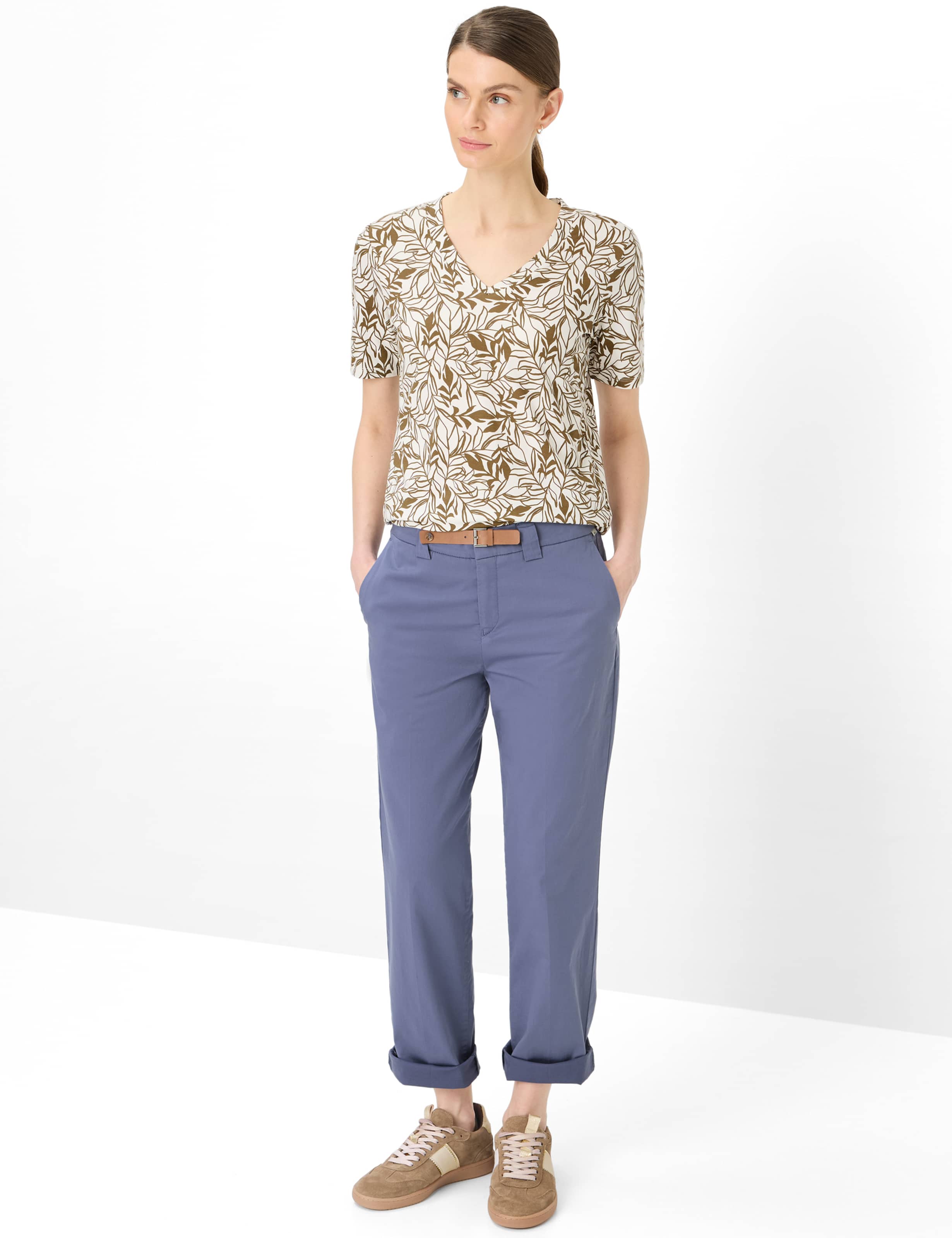 Femme Style CARINA S Marron Foncé  Tenue du mannequin