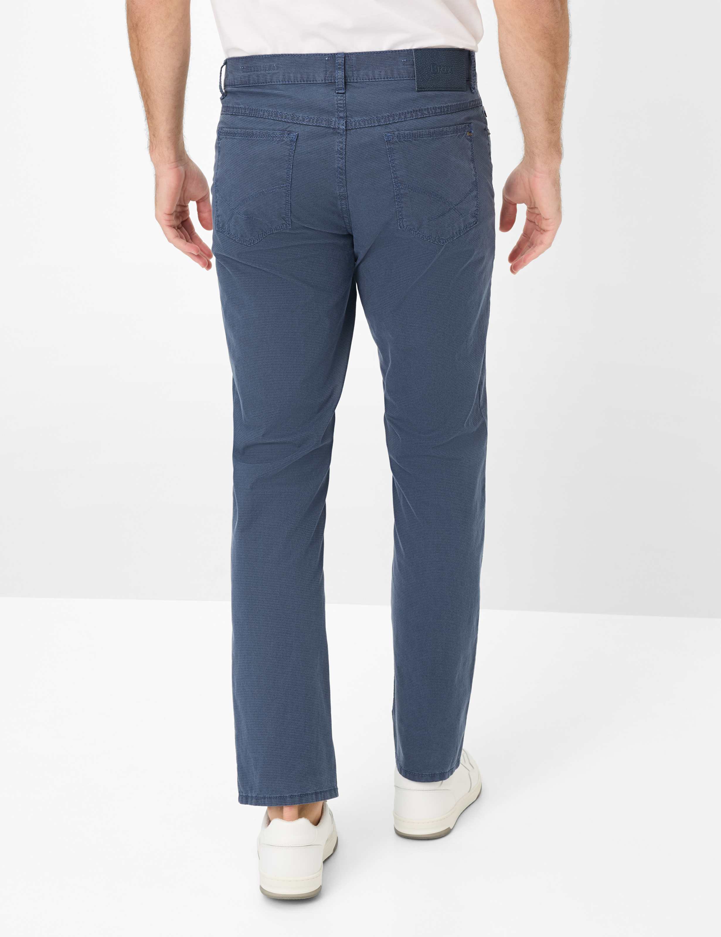 Herren Style COOPER Dunkelblau Regular Fit Model Rueck