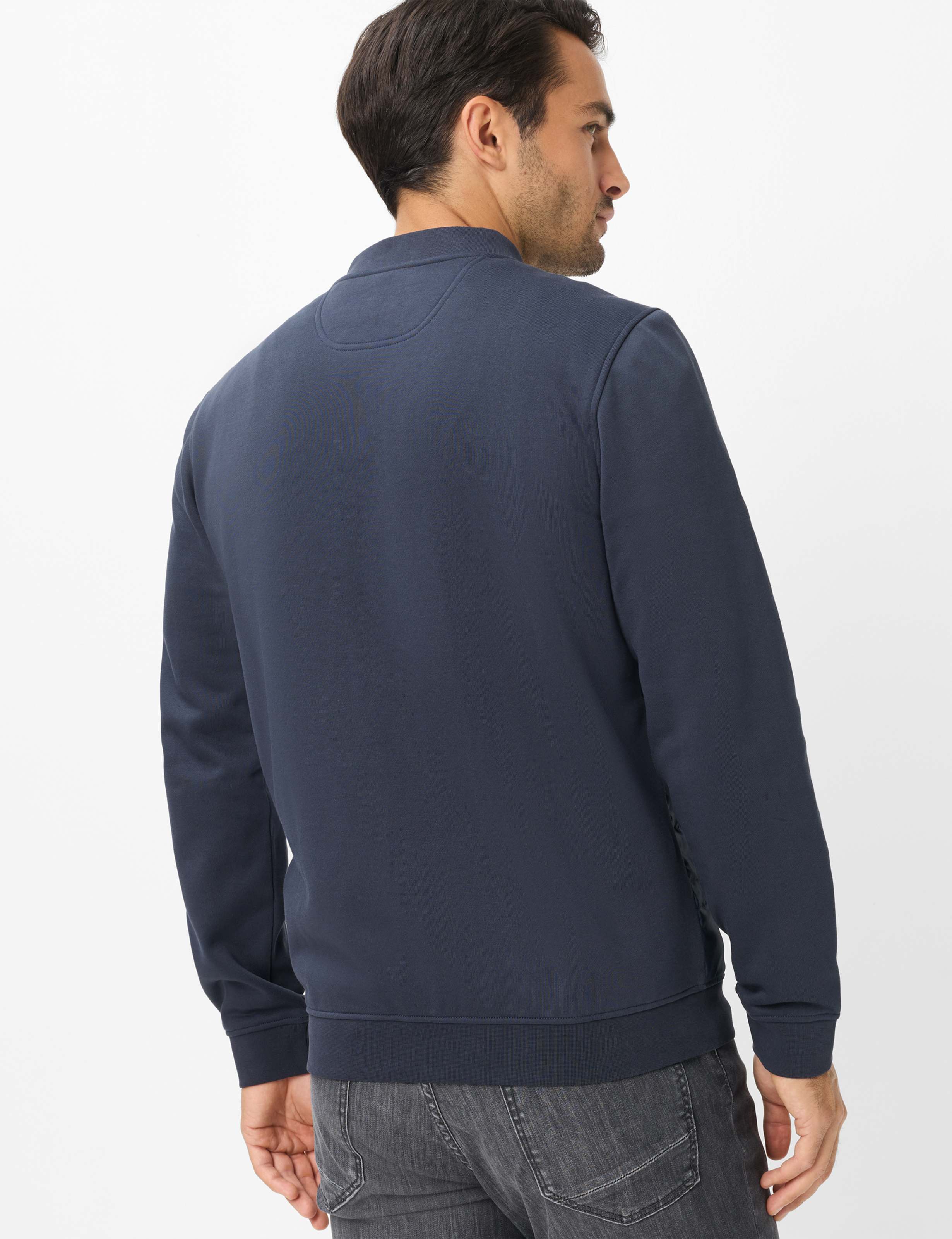 Shades of Blue, Men, Style SKY, MODEL_RUECK_ISHOP