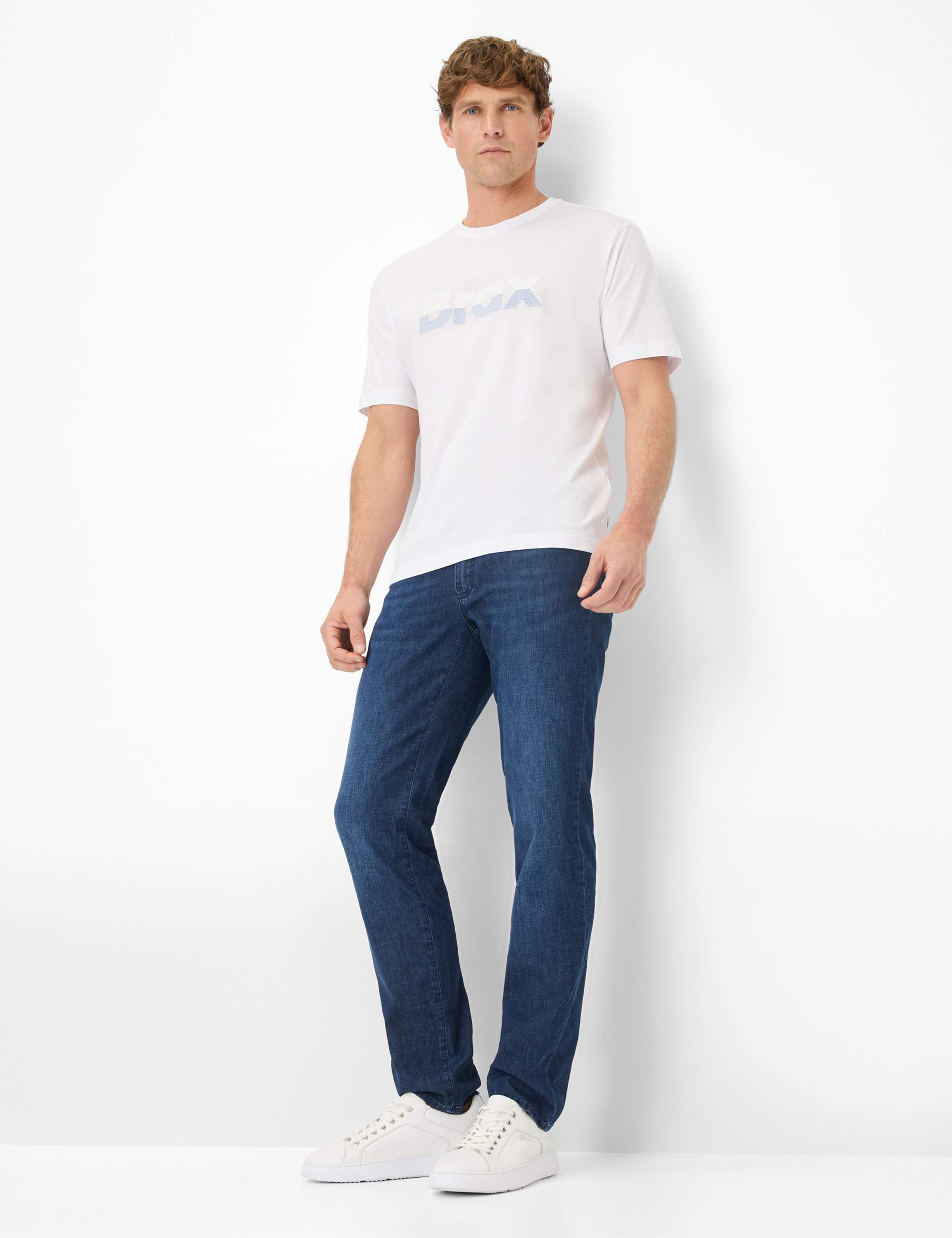 Homme Style TED Blanc  Tenue du mannequin