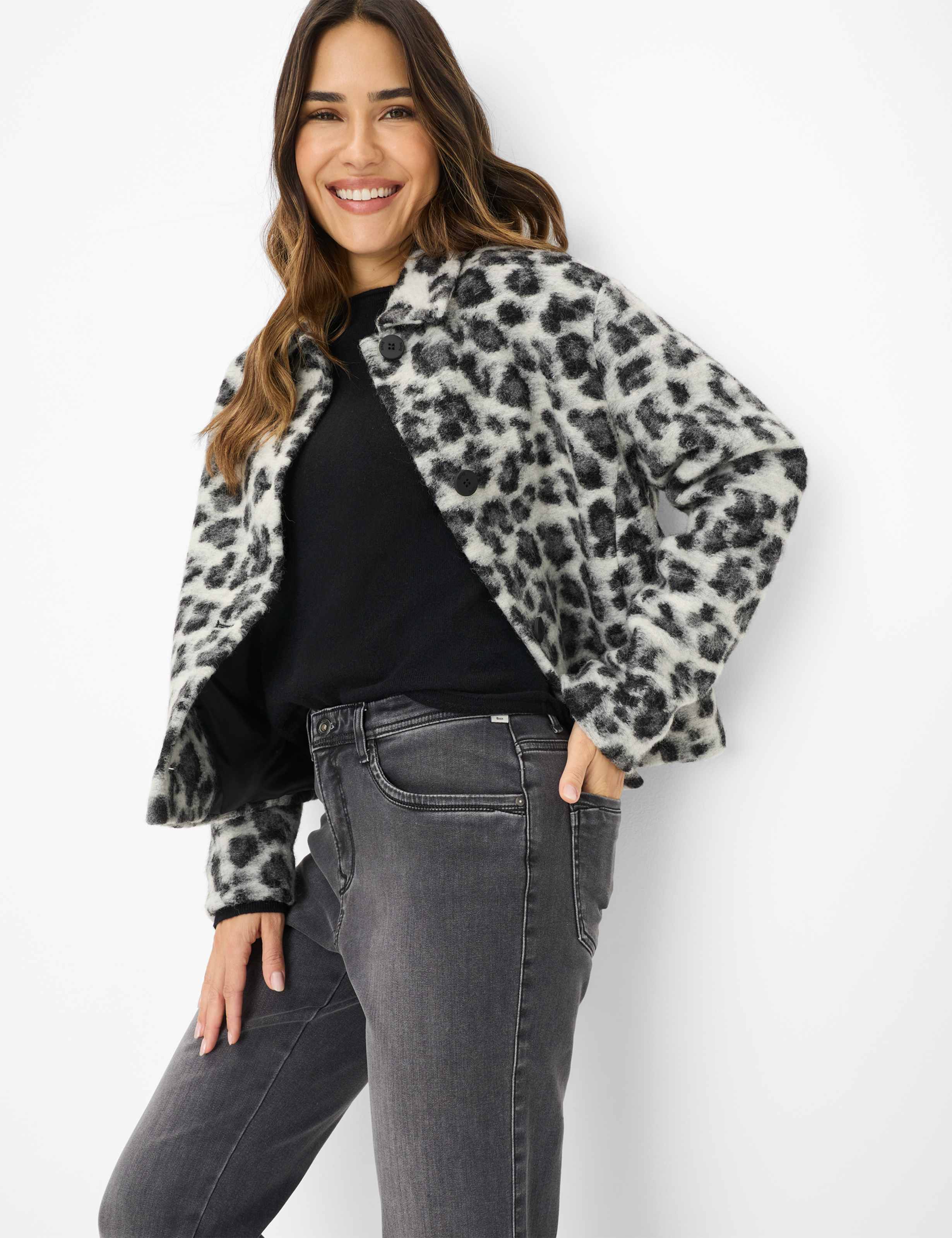 Femme Style CAROLA Denim Gris Foncé Feminine Fit Détail 1